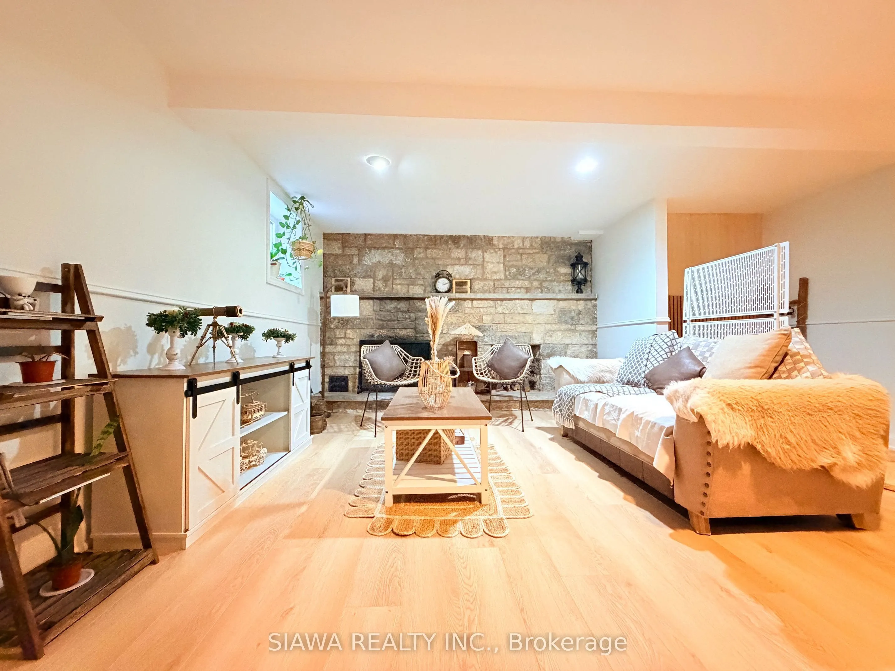 6789 Shelter Bay Road