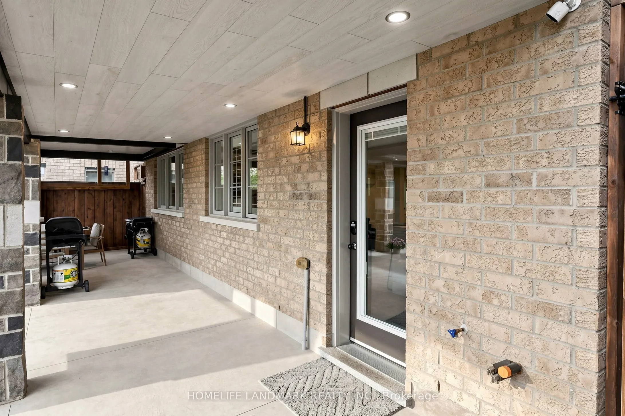 563 Beam Court