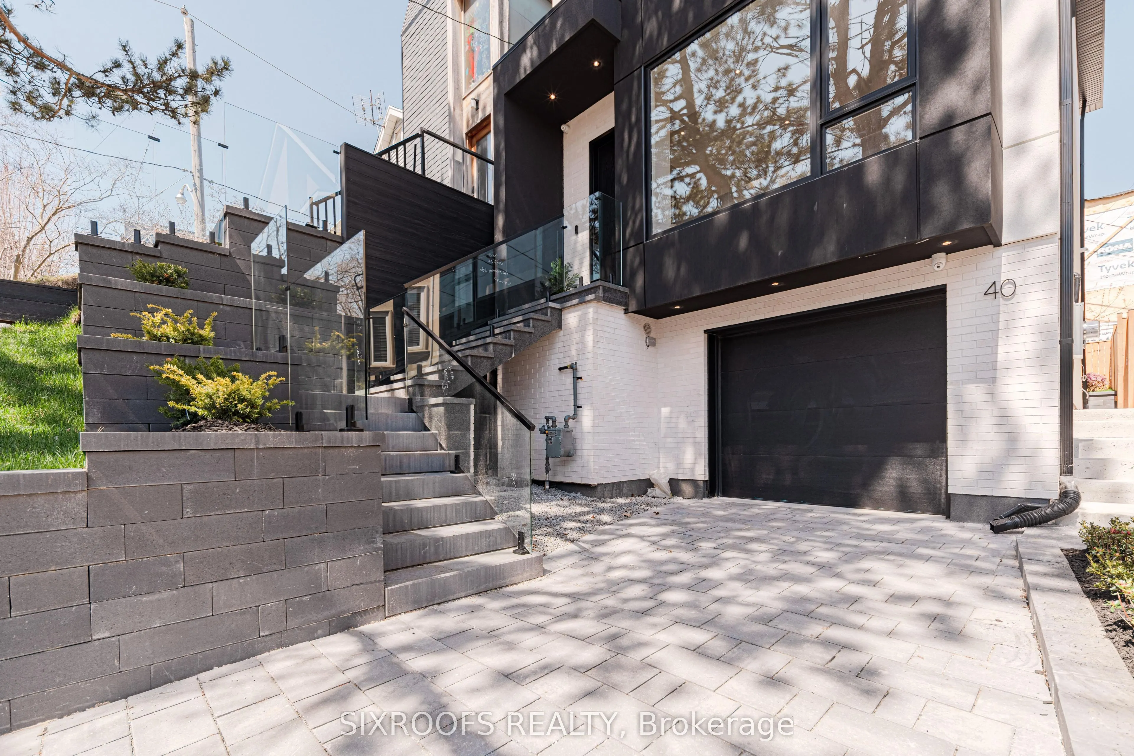 40 Morningside Avenue #Upper