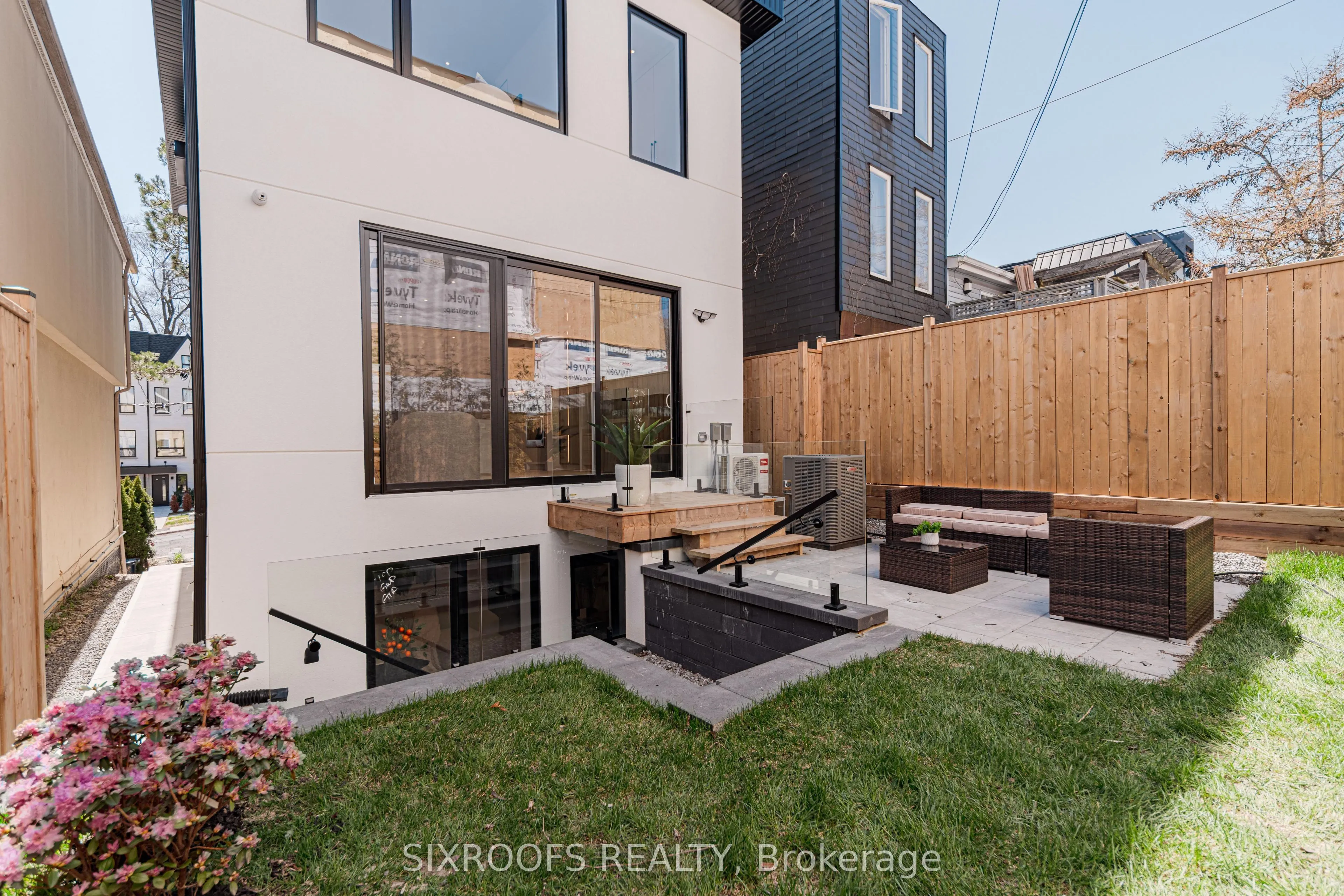 40 Morningside Avenue #Upper