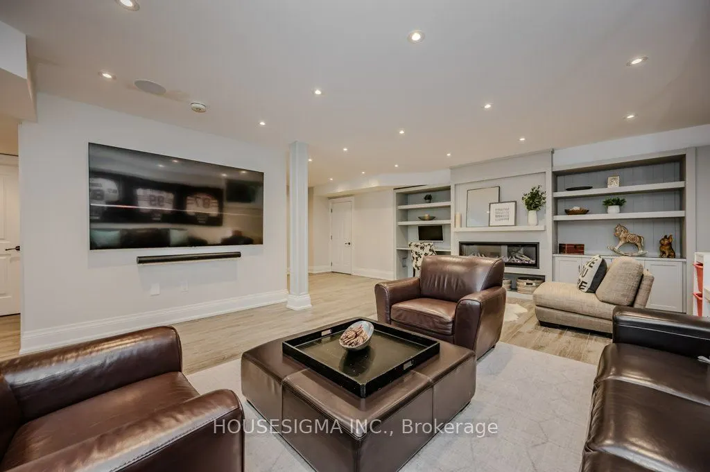 1298 Pinegrove Road
