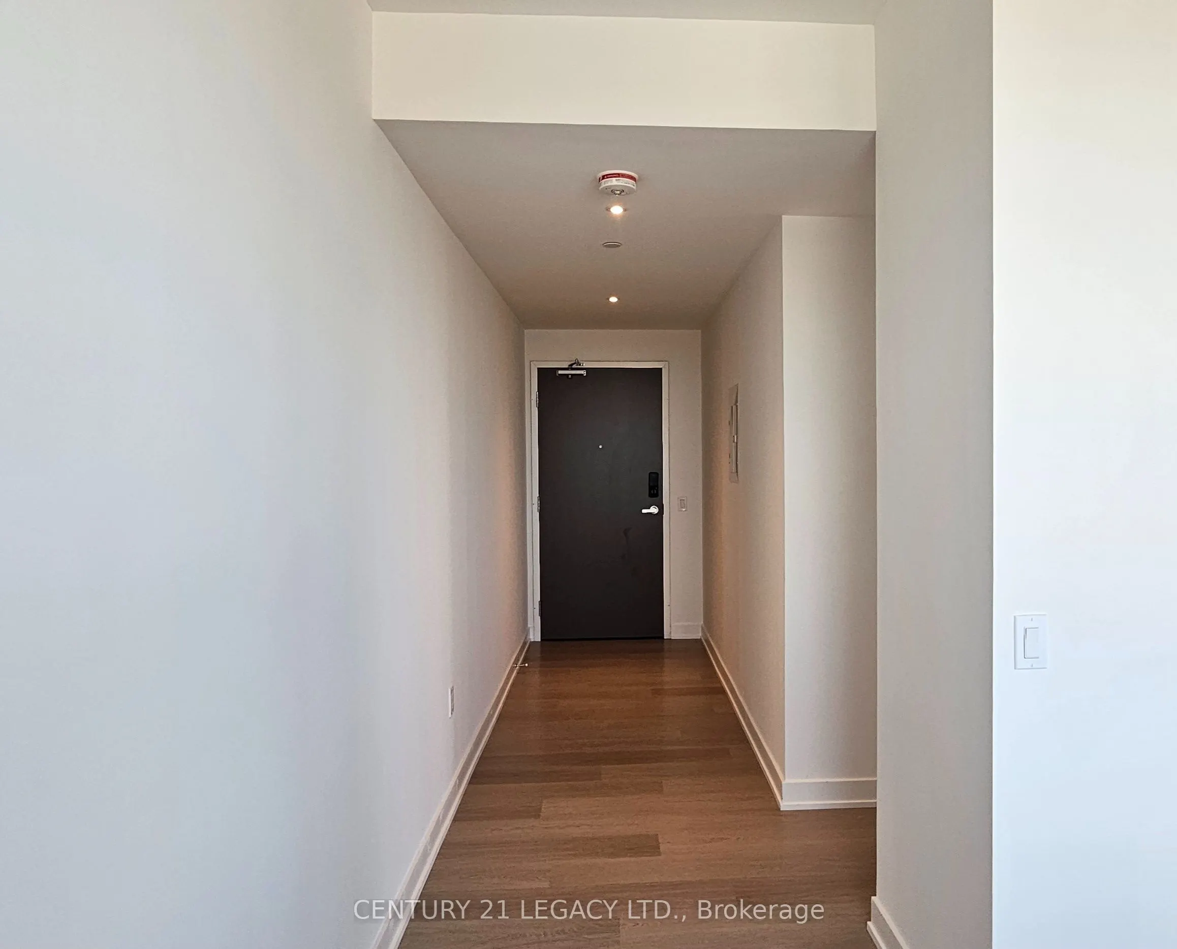 448 Burnhamthorpe Road W #7505