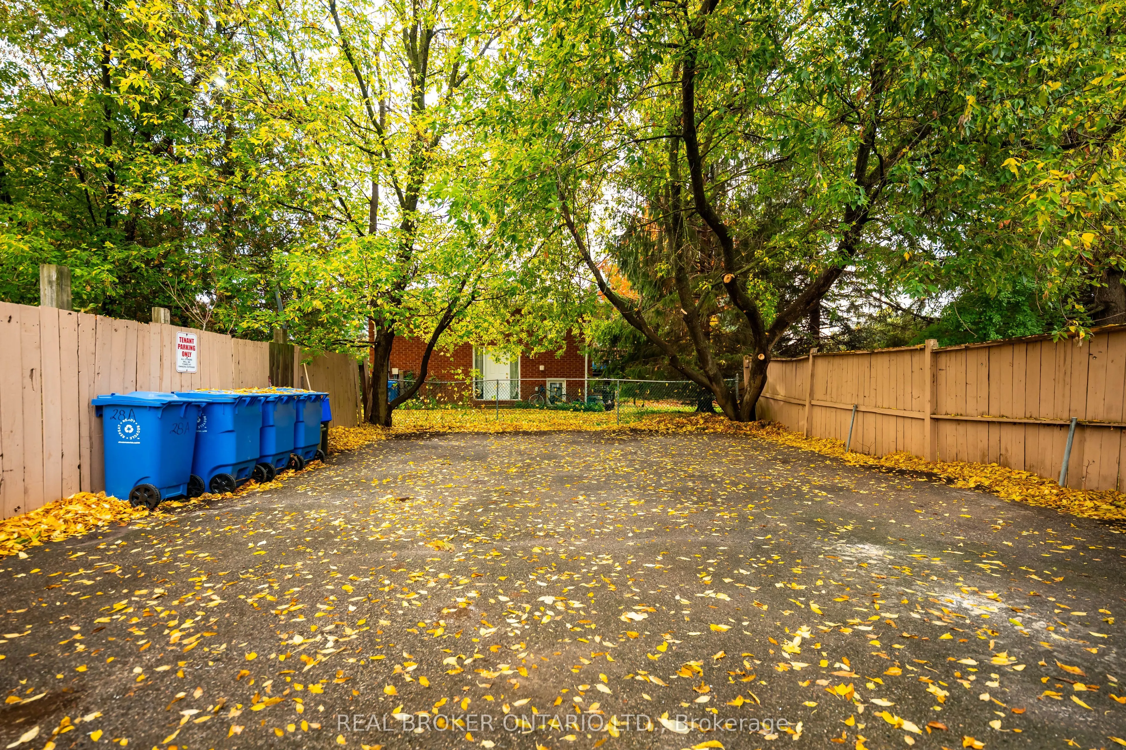 28 Hillside Drive