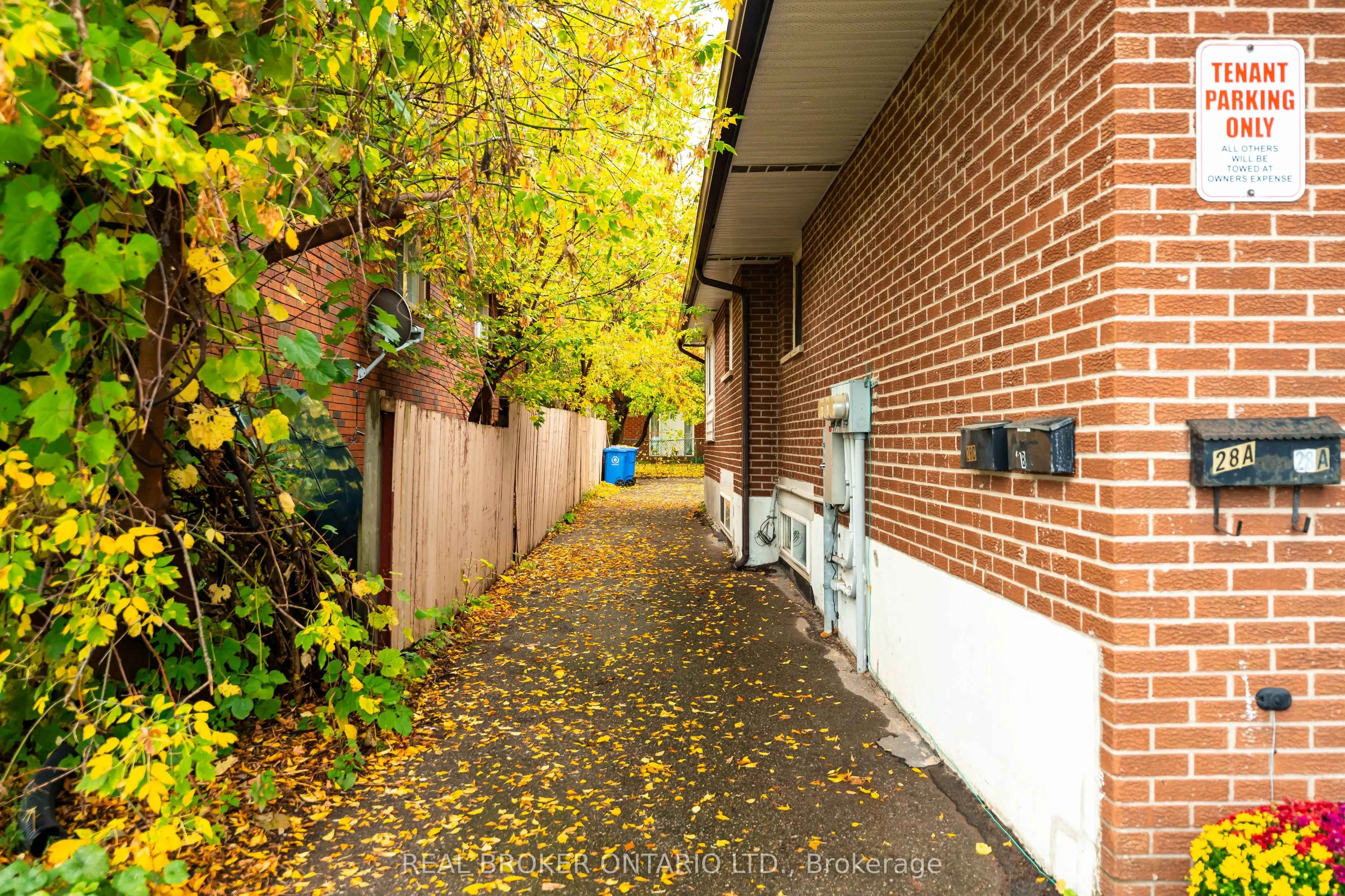 28 Hillside Drive