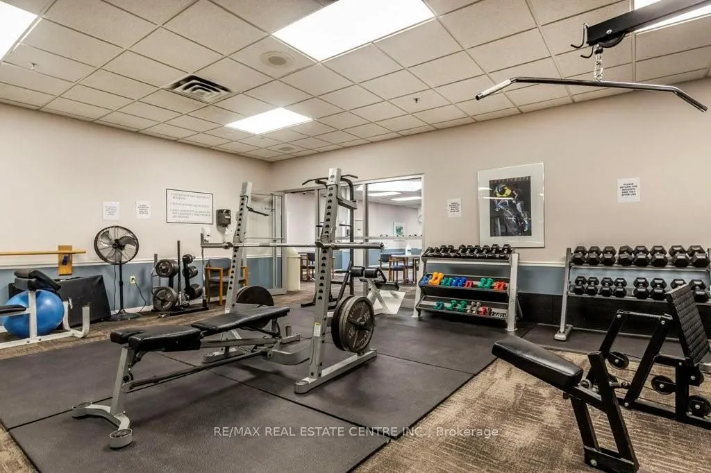 1270 Maple Crossing Blvd Boulevard #502