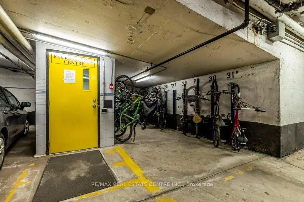 1270 Maple Crossing Blvd Boulevard #502