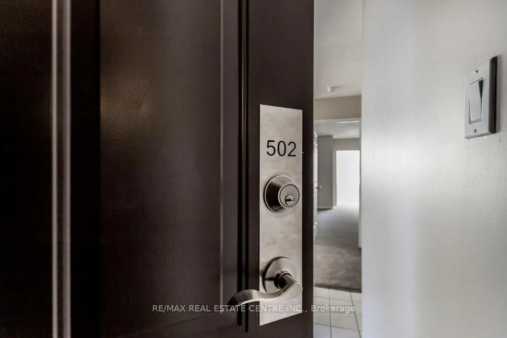 1270 Maple Crossing Blvd Boulevard #502