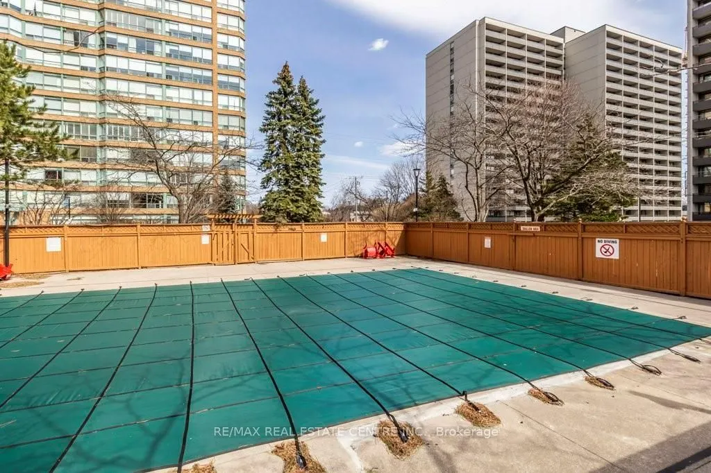 1270 Maple Crossing Blvd Boulevard #502