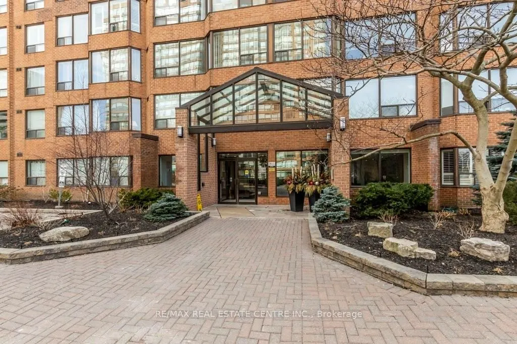 1270 Maple Crossing Blvd Boulevard #502