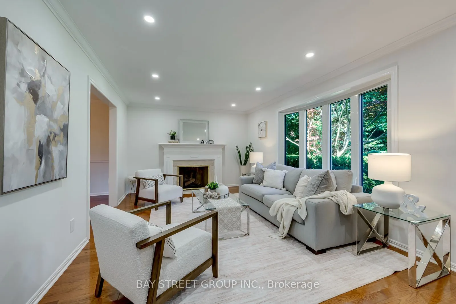 2234 Bennington Gate