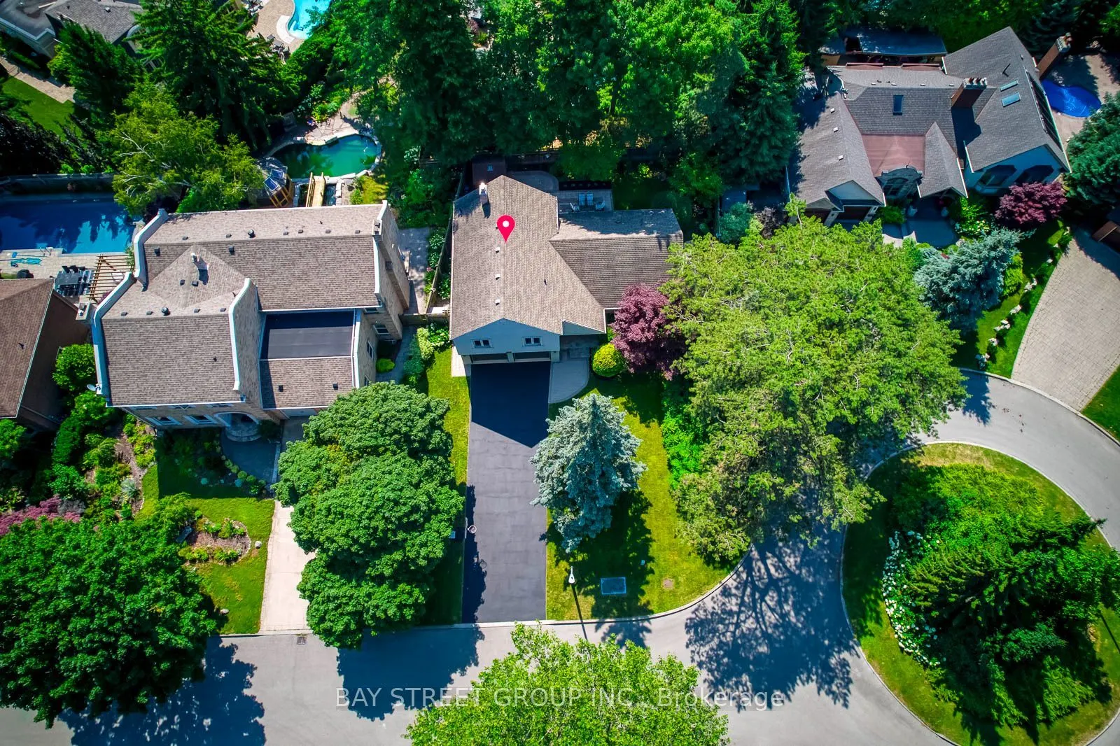 2234 Bennington Gate