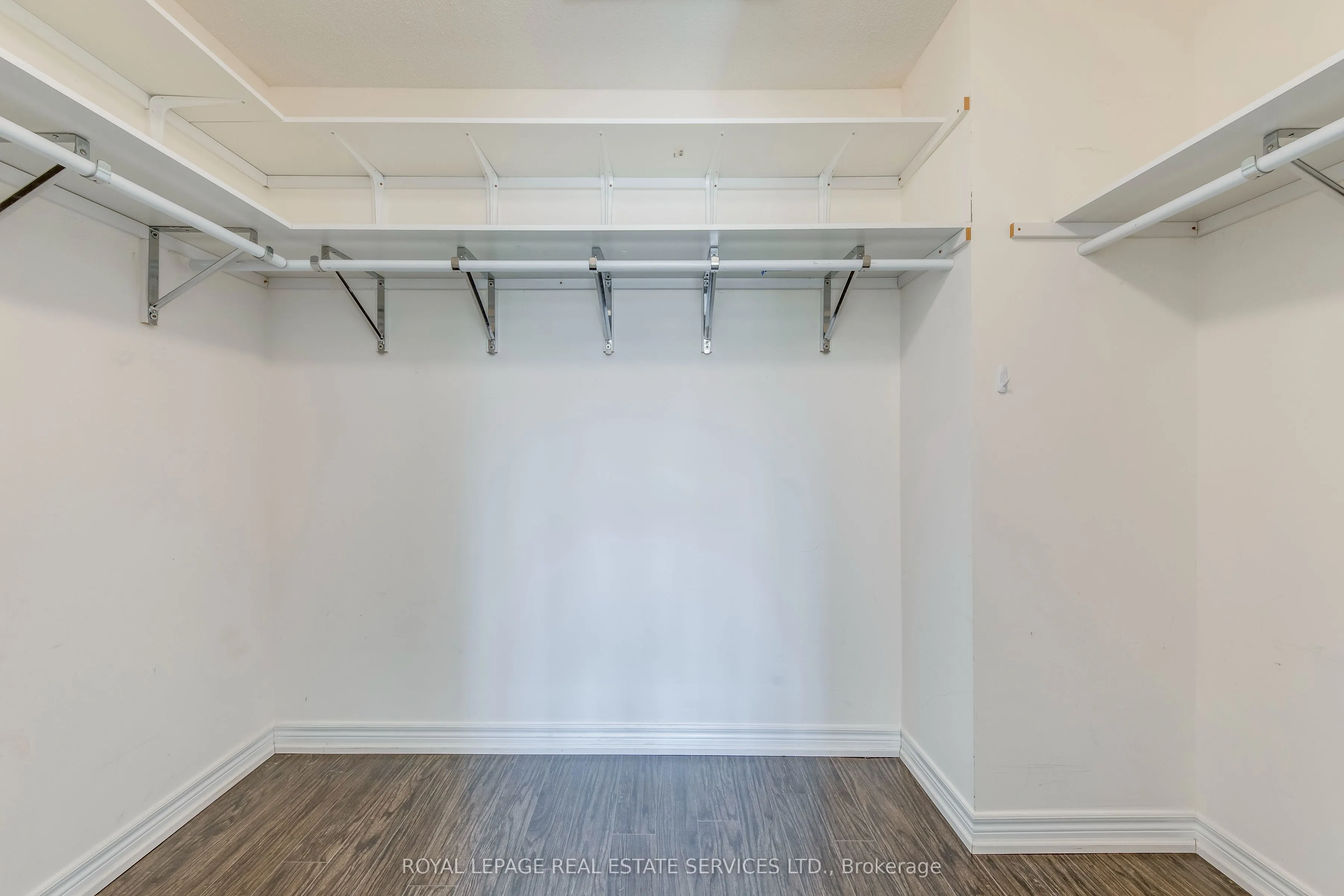 3117 Neyagawa Boulevard