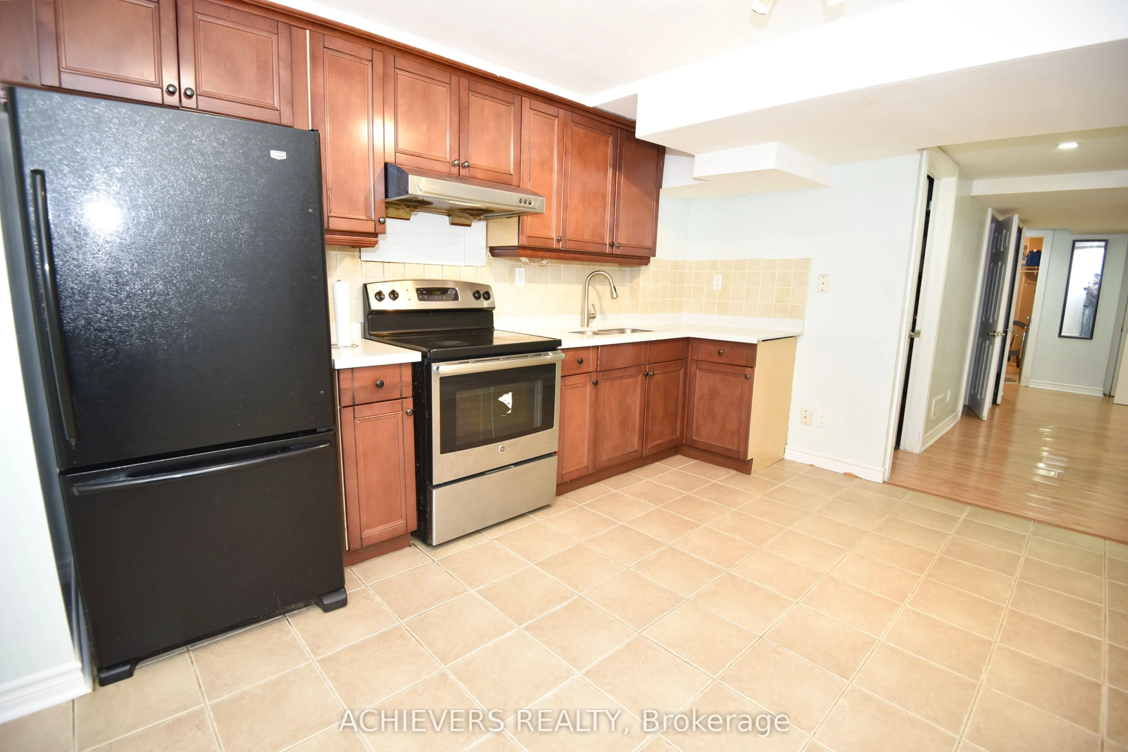 521 Navigator Drive