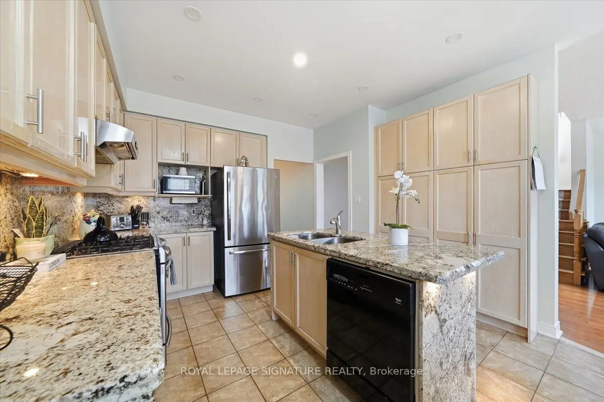 7010 Gooderham Estate Boulevard