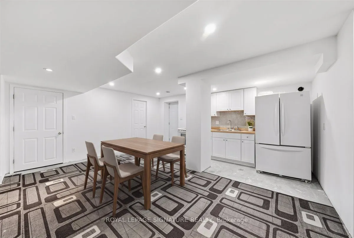 7010 Gooderham Estate Boulevard