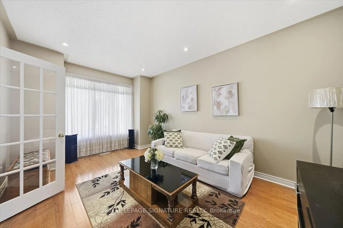 7010 Gooderham Estate Boulevard