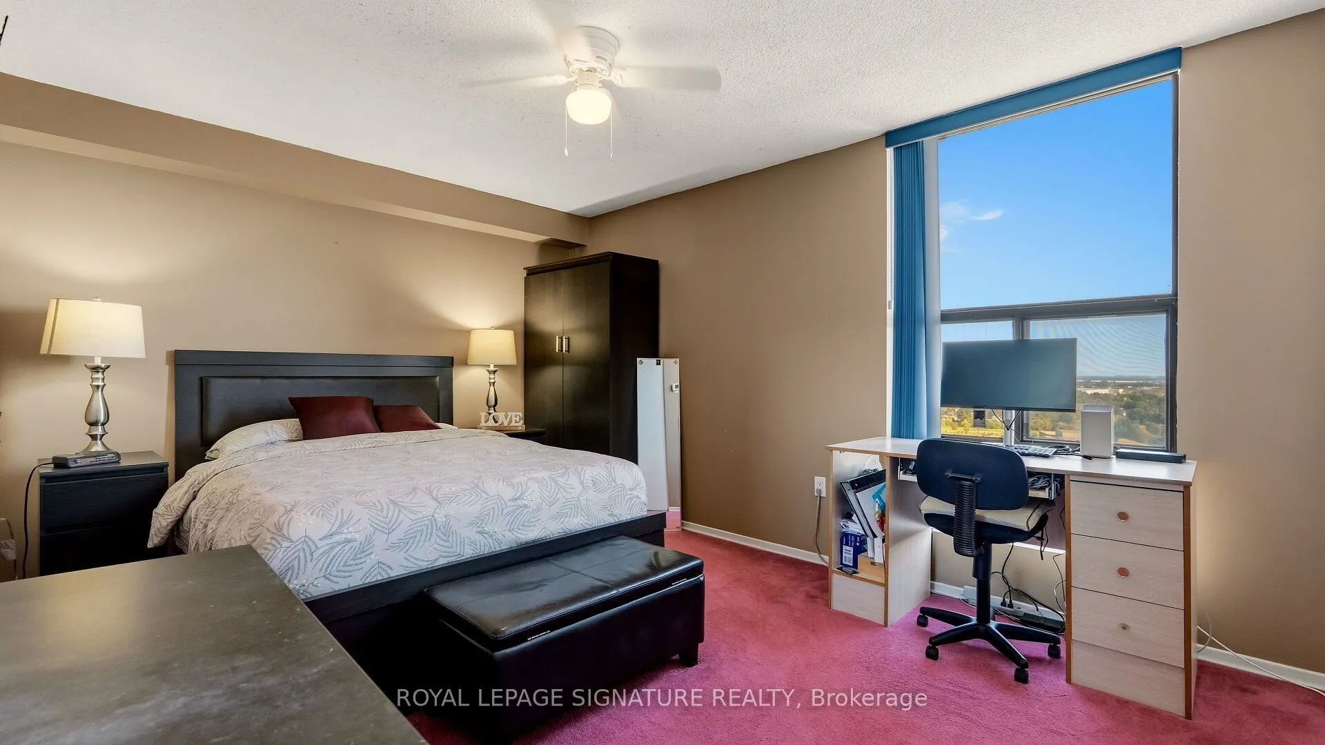 4 Kings Cross Road #1805