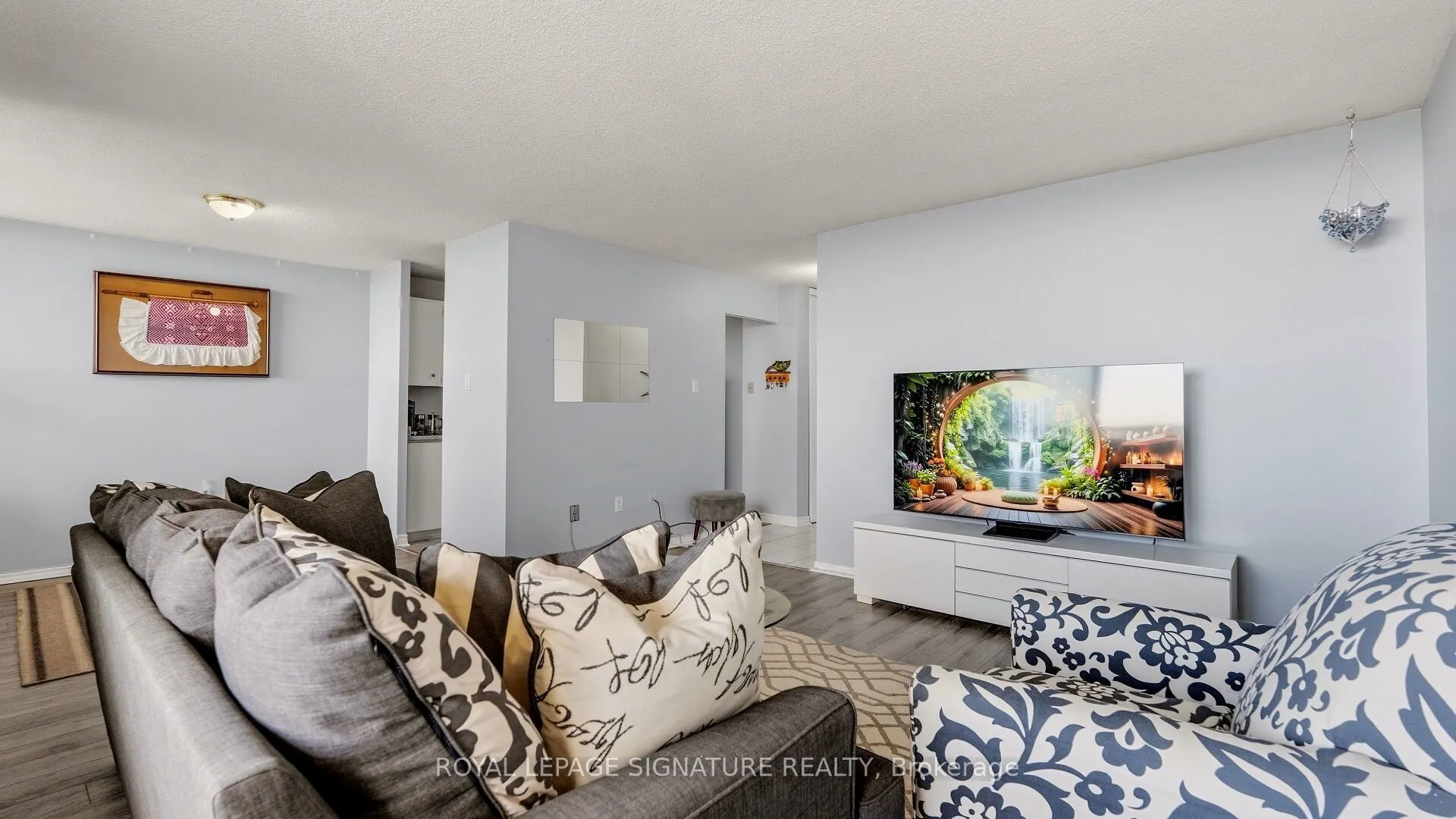 4 Kings Cross Road #1805