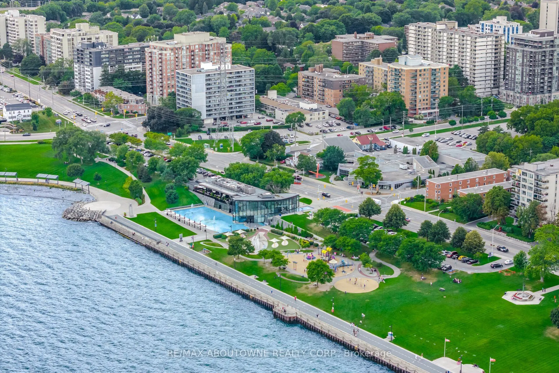 1441 ELGIN Street #106