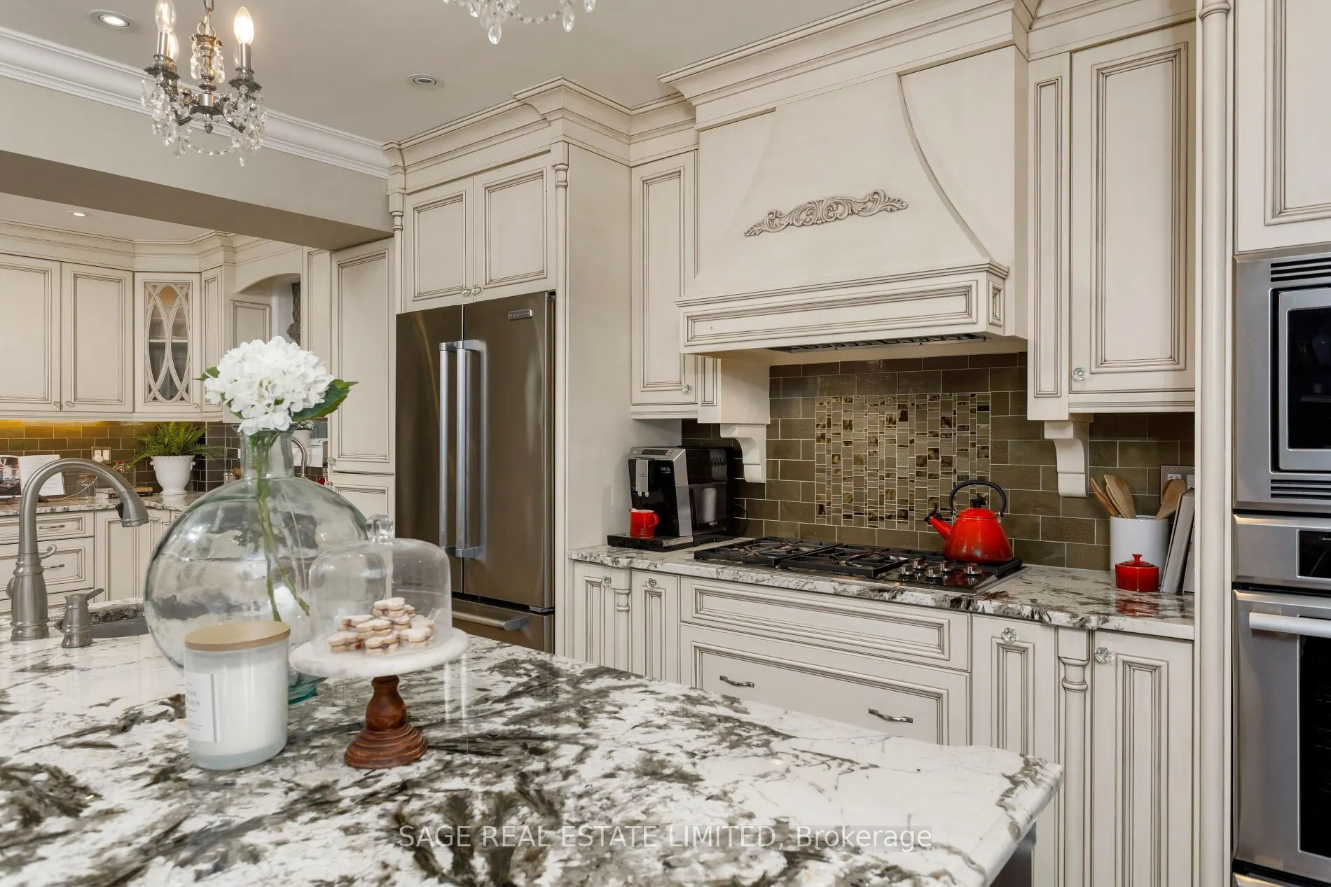 124 Brentwood Road N