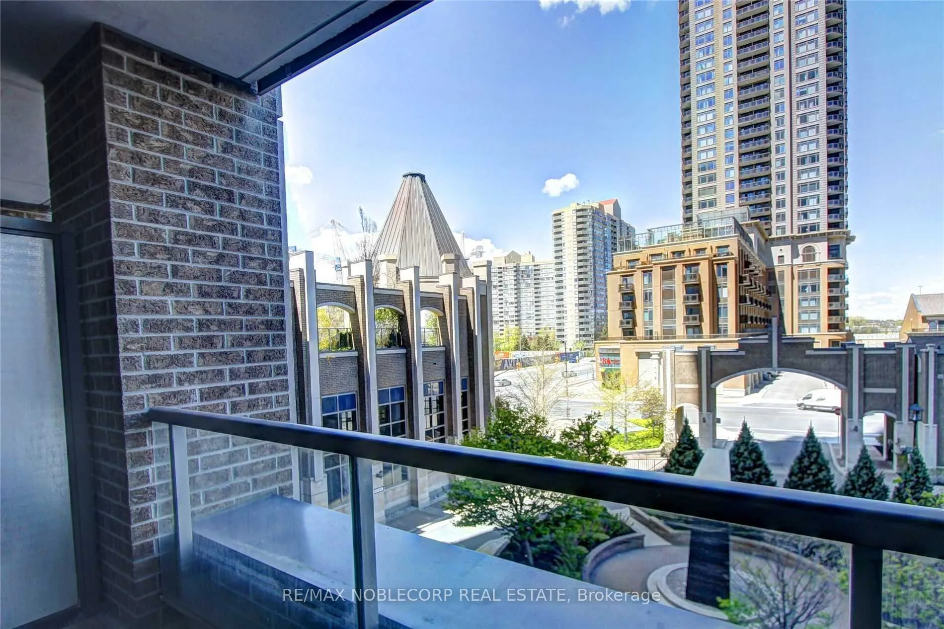 388 Prince Of Wales Drive #308
