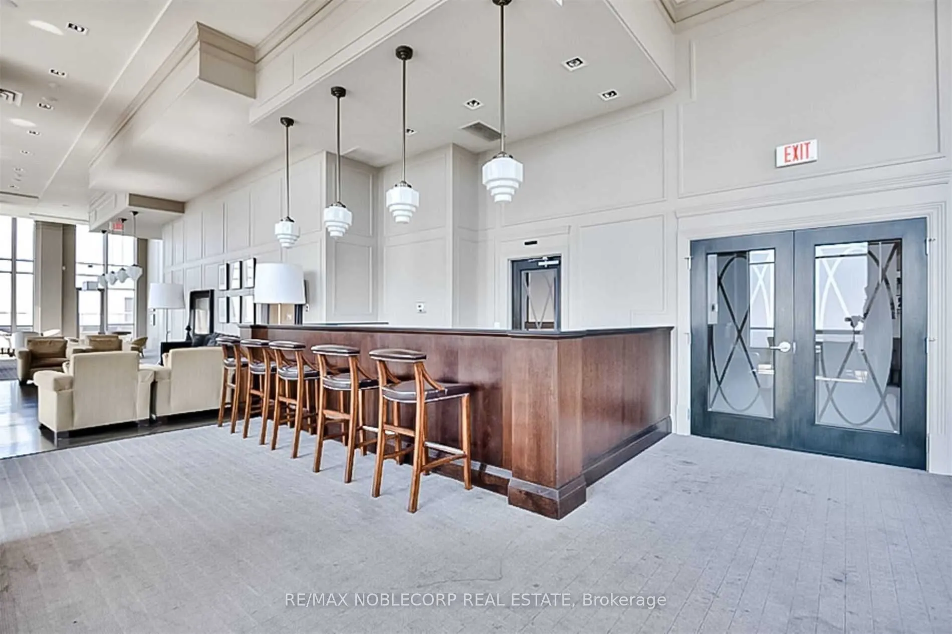 388 Prince Of Wales Drive #308