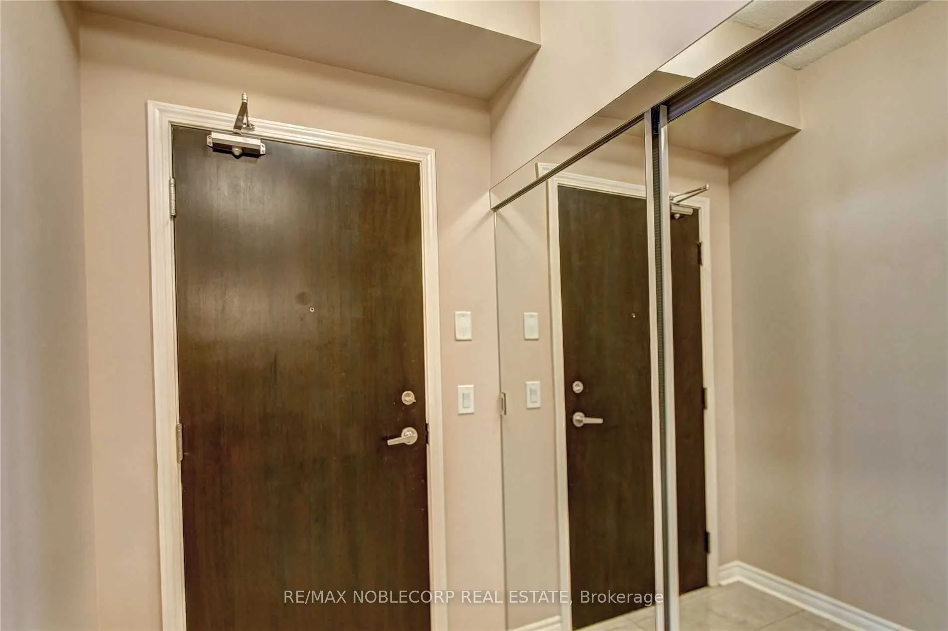 388 Prince Of Wales Drive #308
