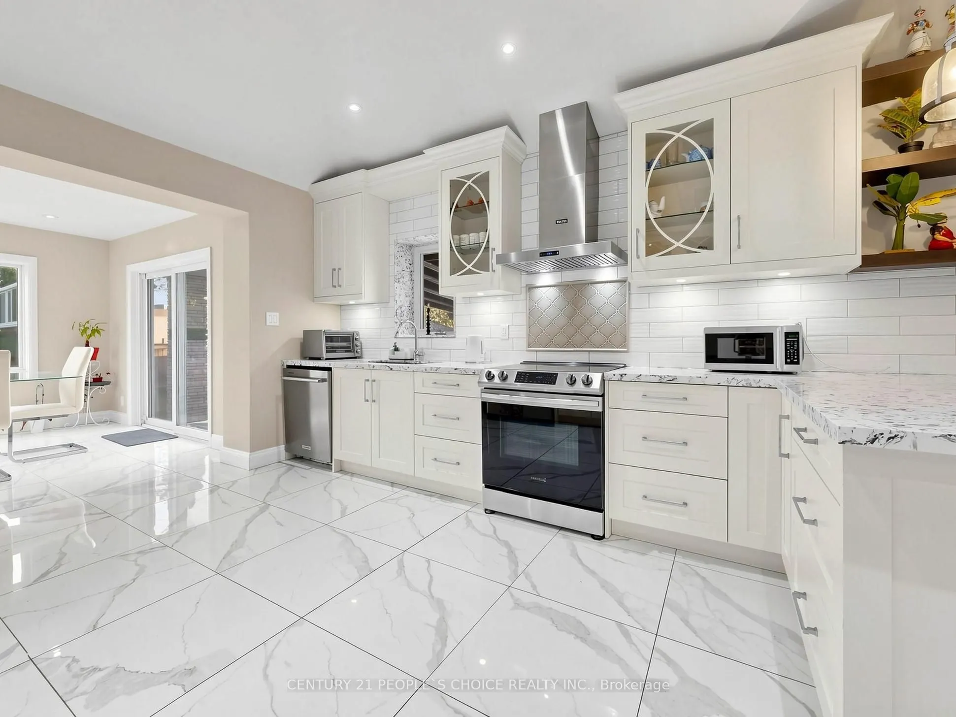 27 Matlock Avenue