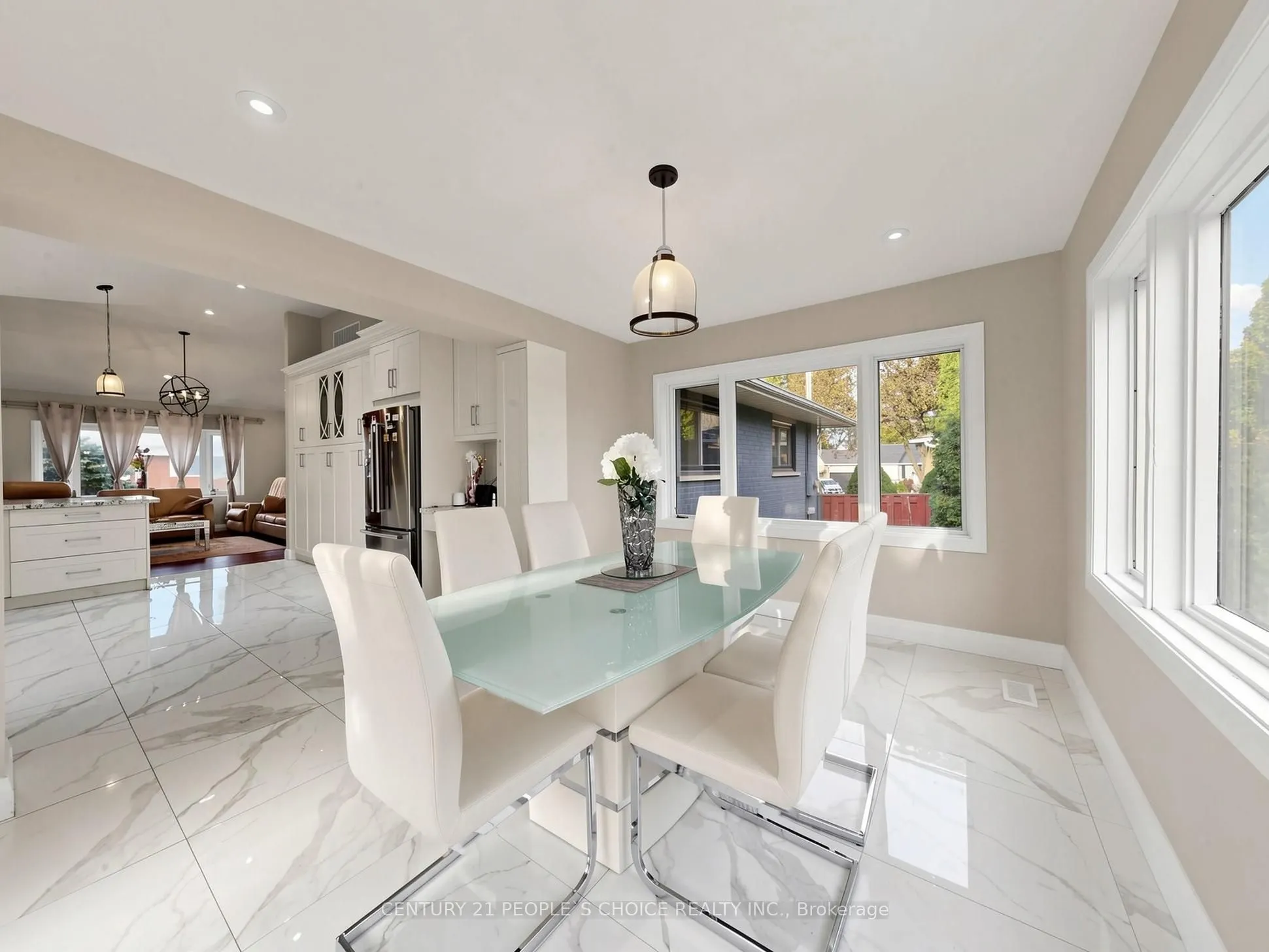 27 Matlock Avenue
