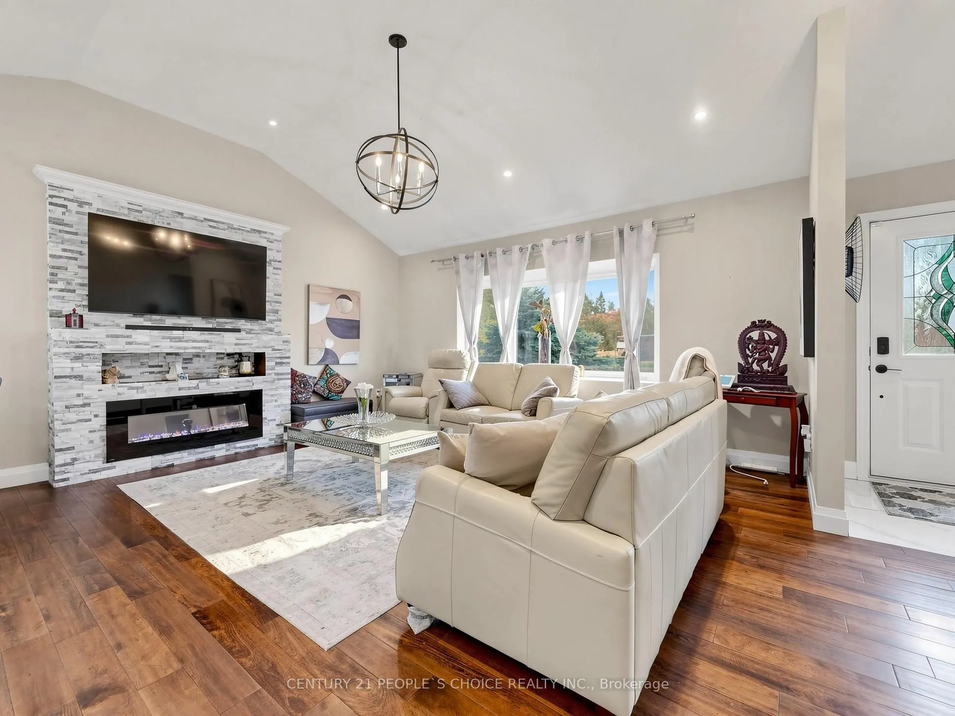 27 Matlock Avenue