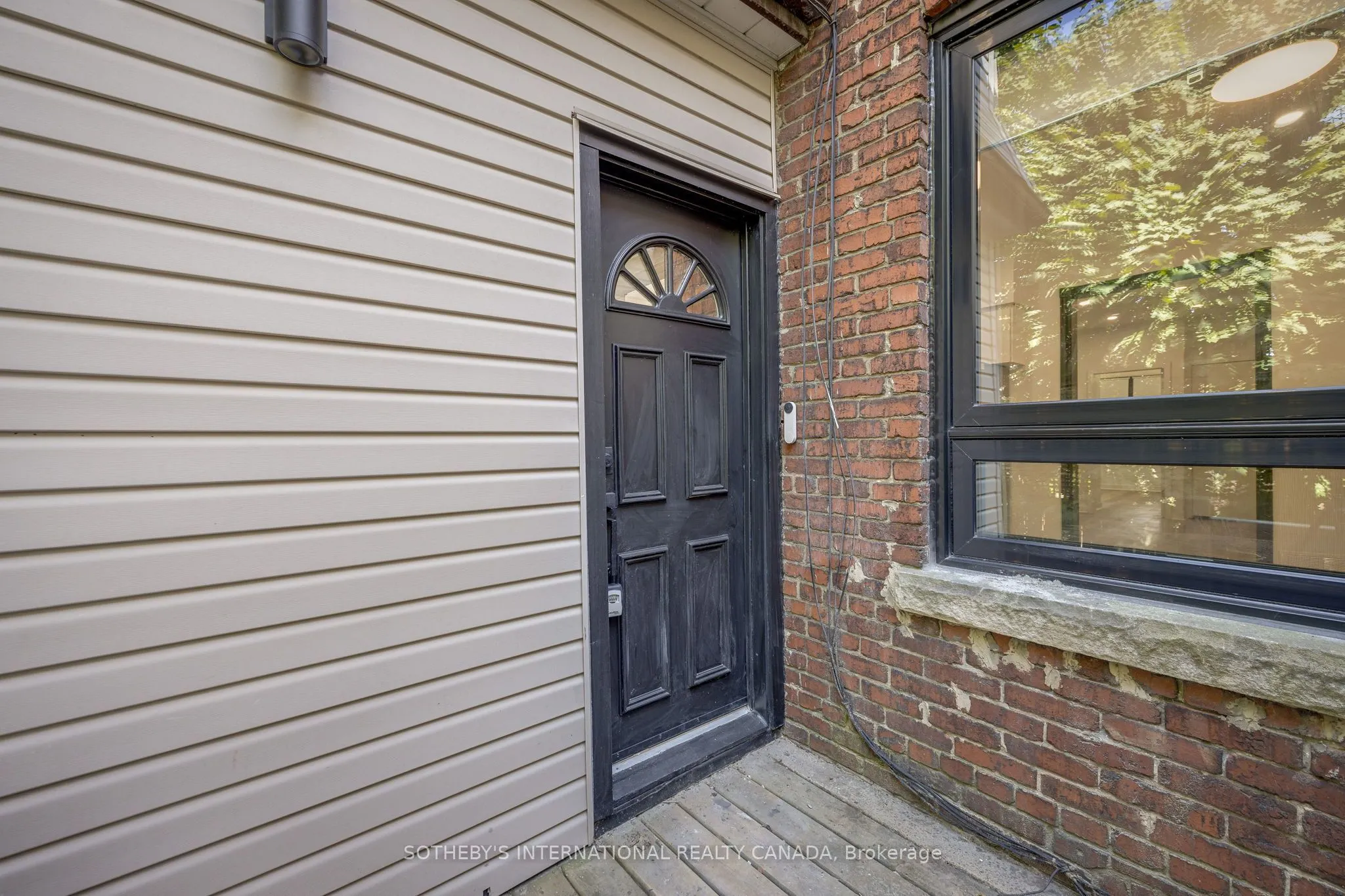 120 Glenlake Avenue #Main