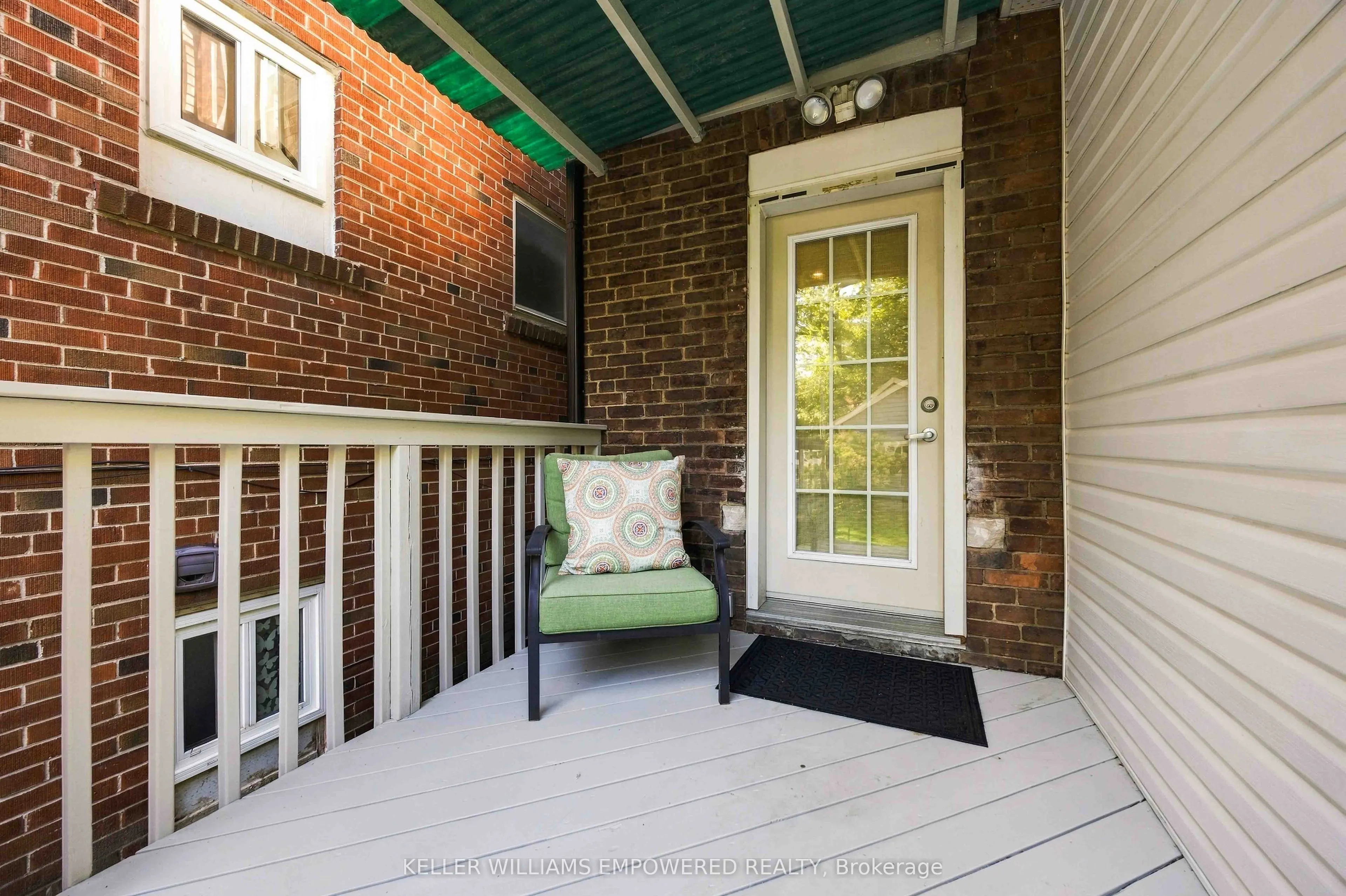 107 Gilmour Avenue