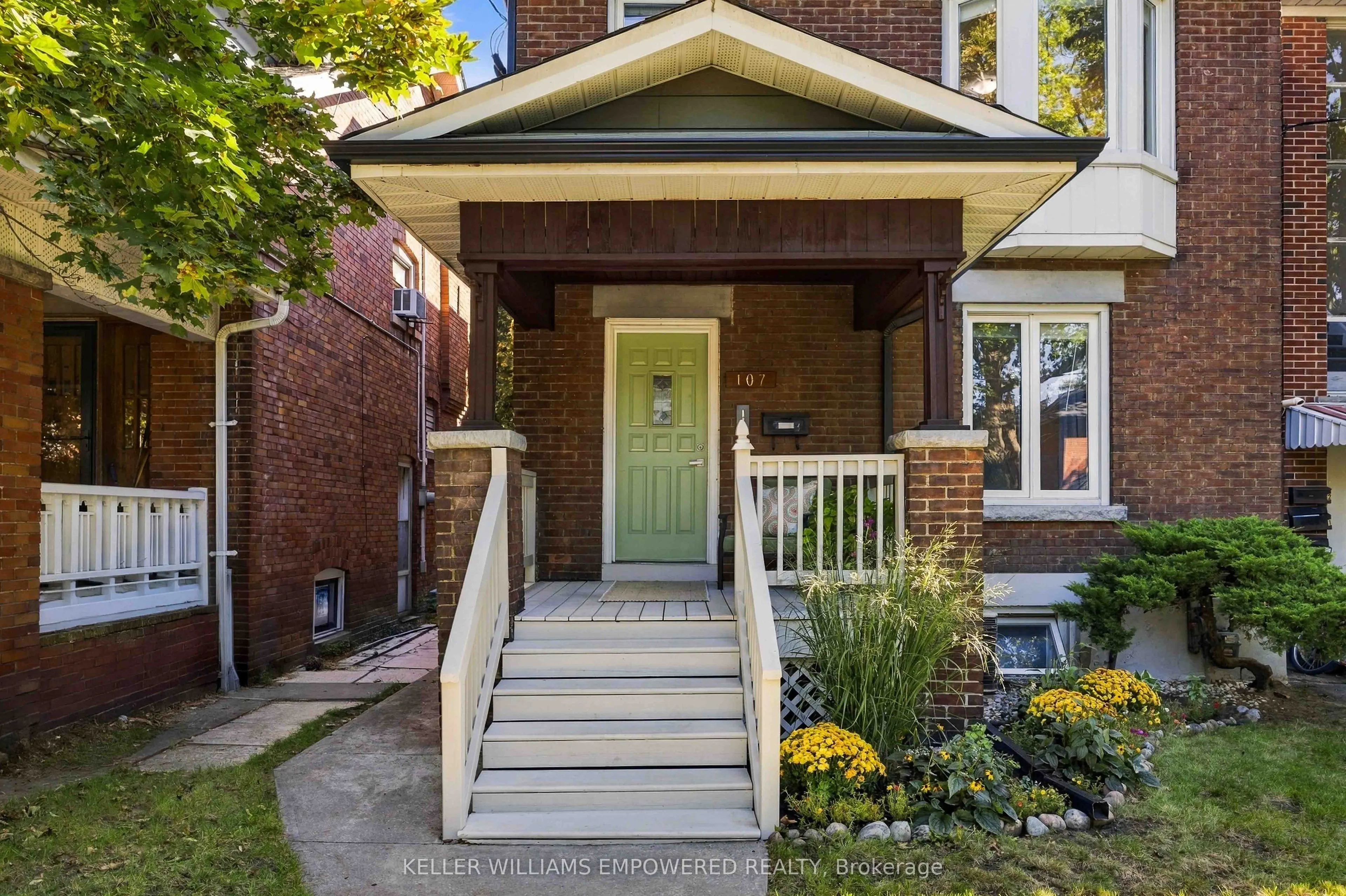107 Gilmour Avenue