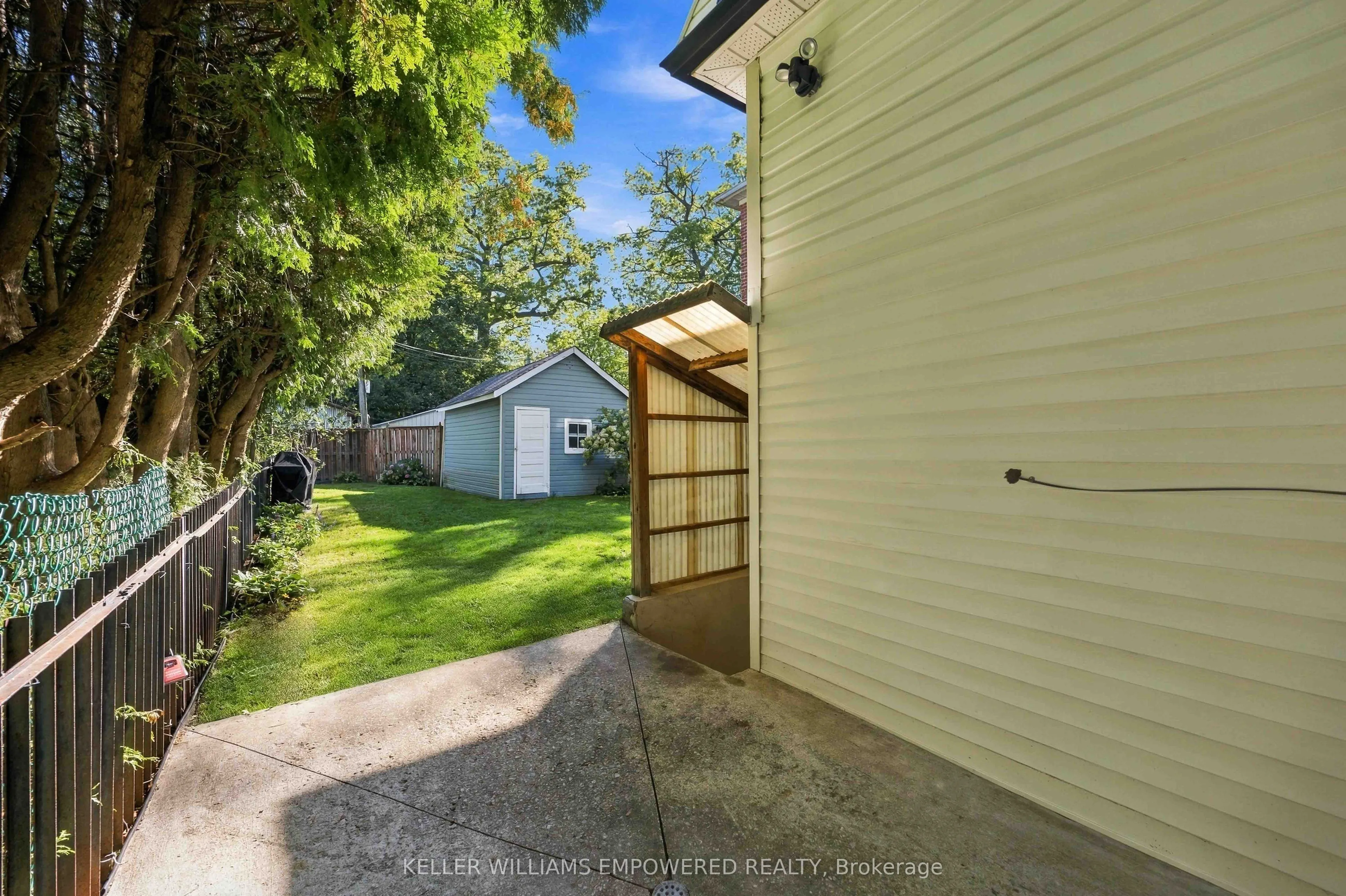 107 Gilmour Avenue