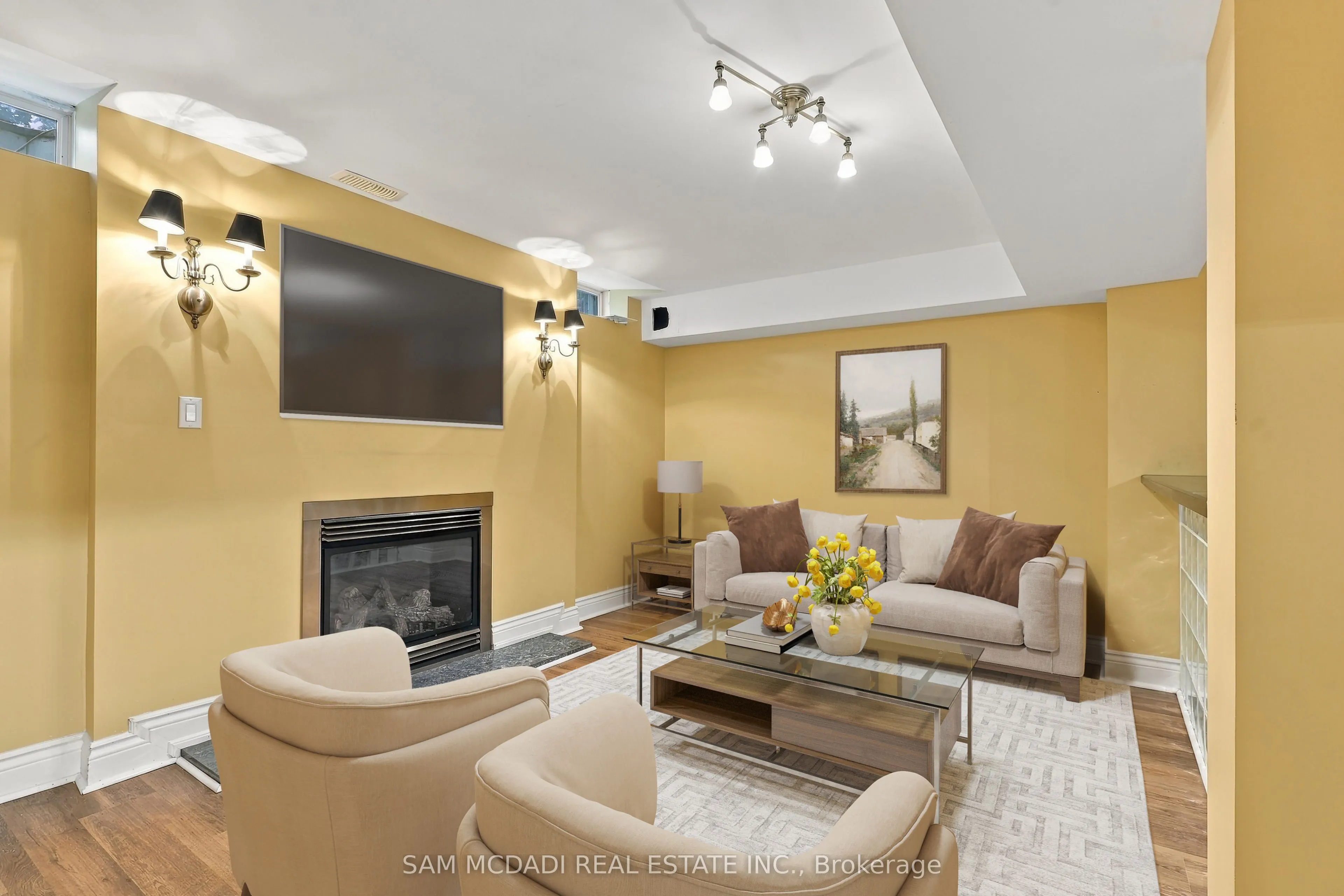 5263 Russell View Road