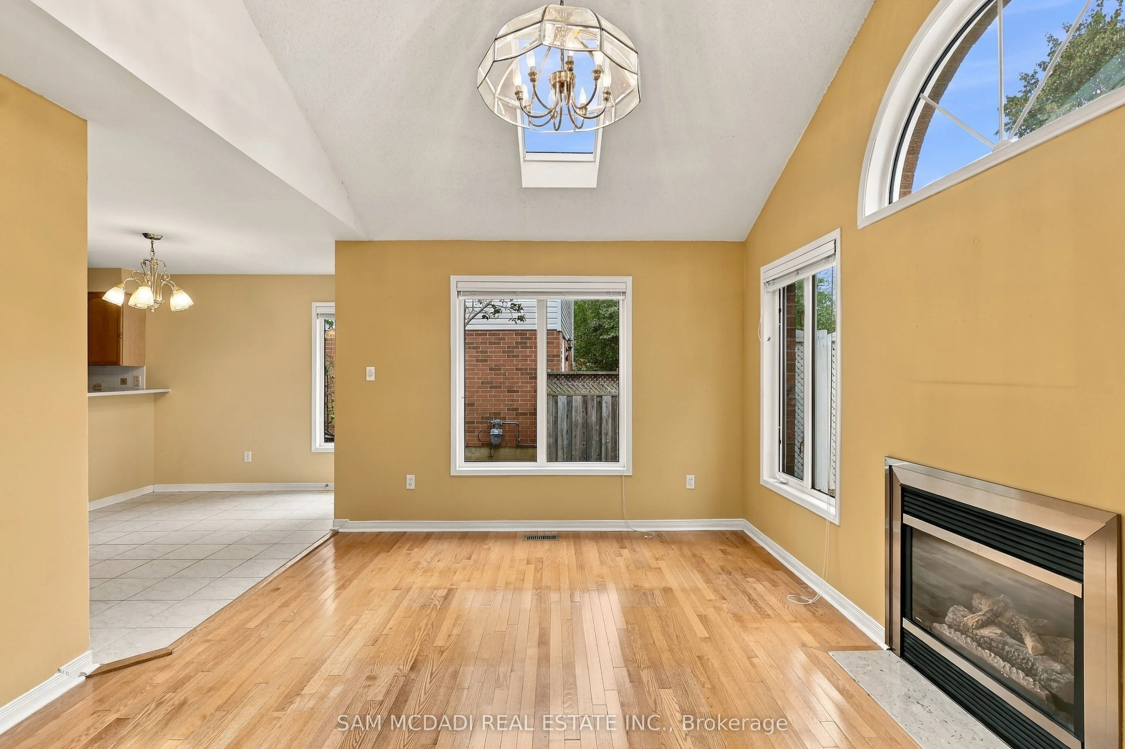 5263 Russell View Road