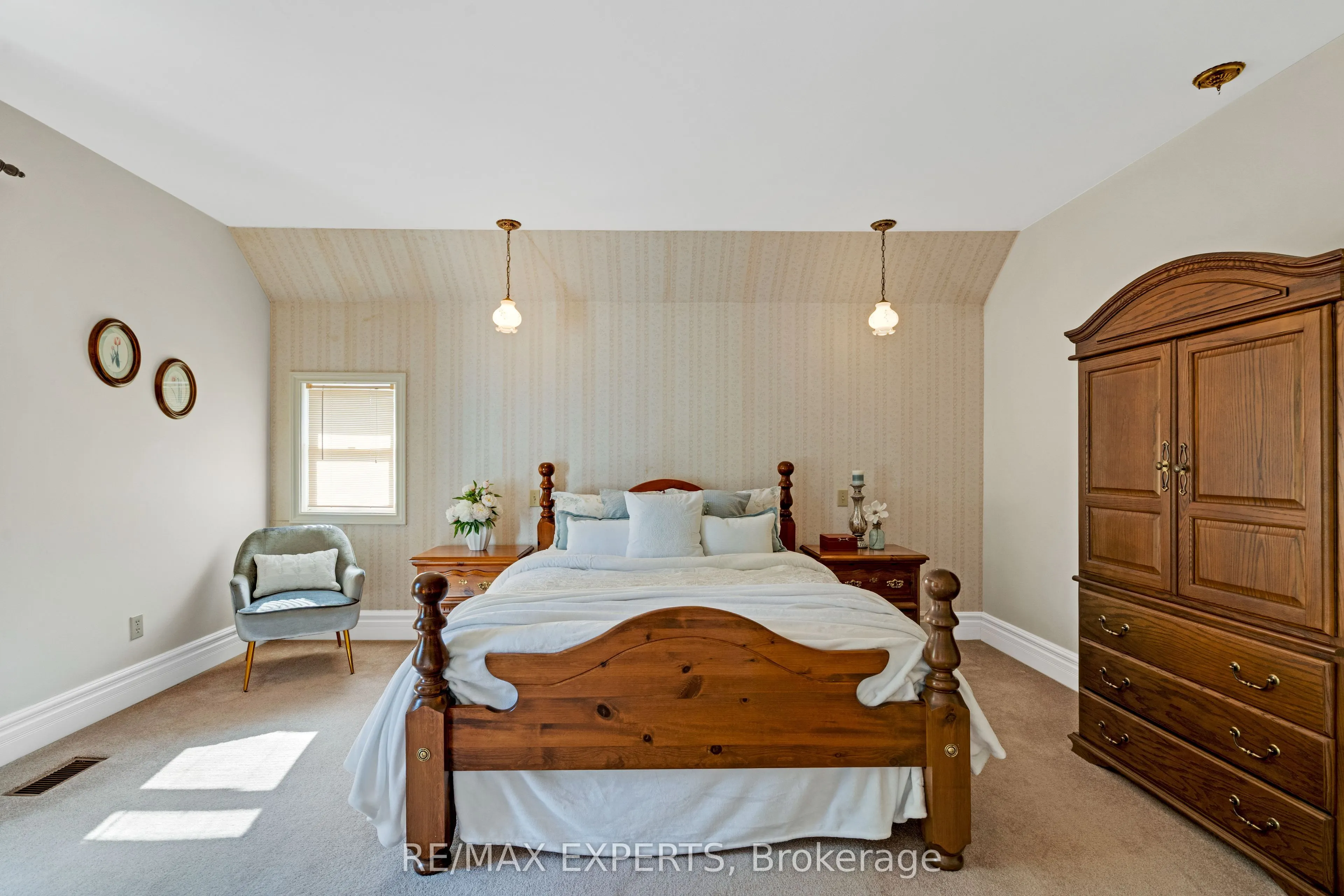 16718 Caledon King Townline N