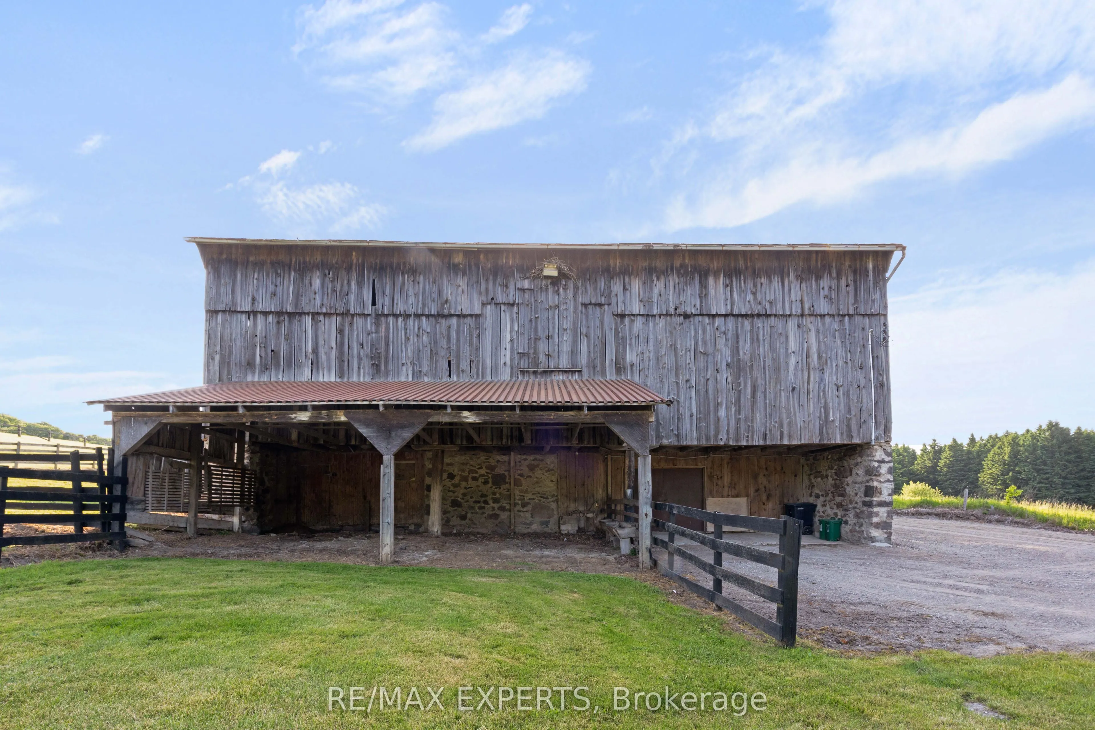 16718 Caledon King Townline N