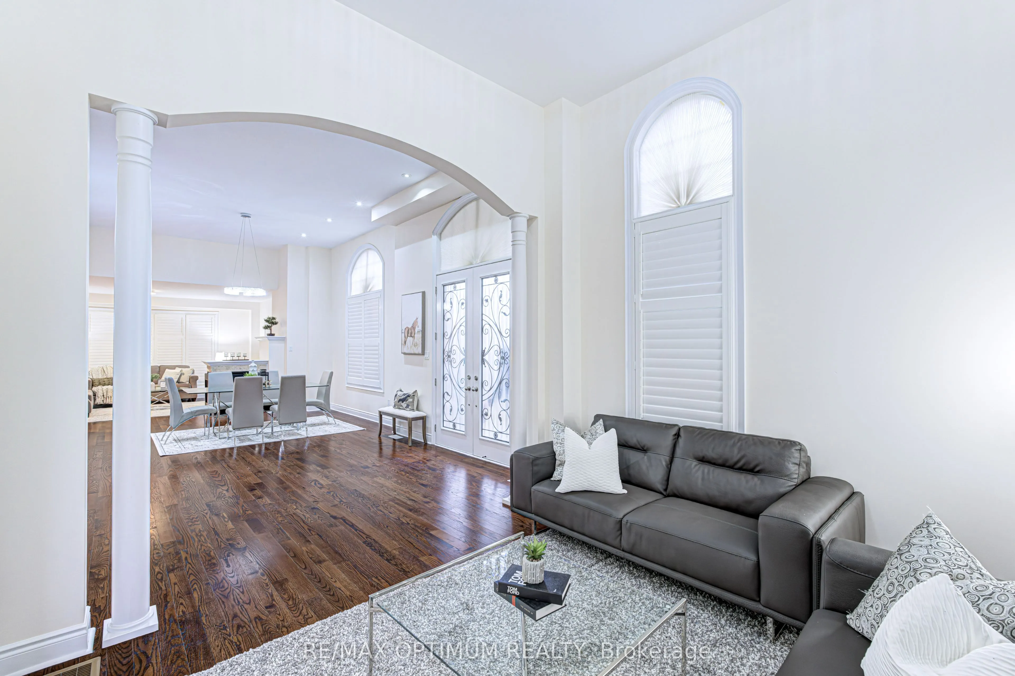 80 Royal West Drive