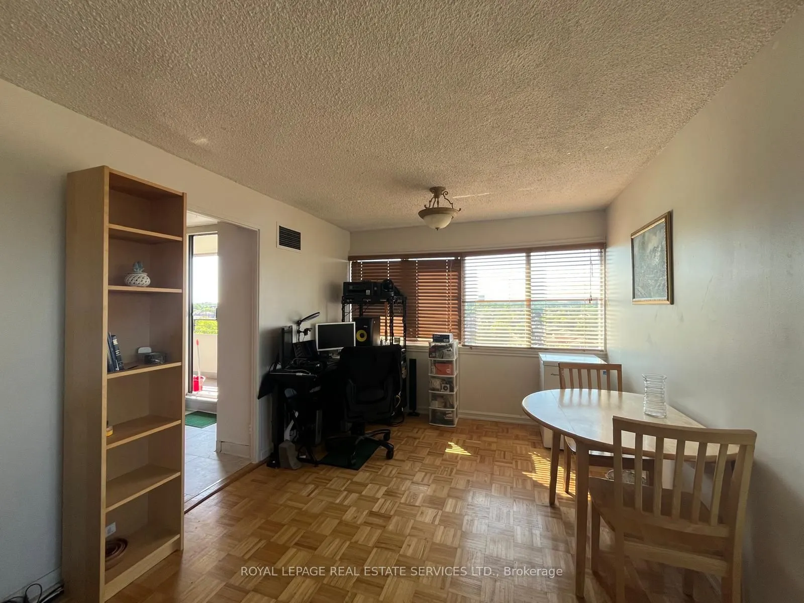 1300 Mississauga Valley Boulevard #902