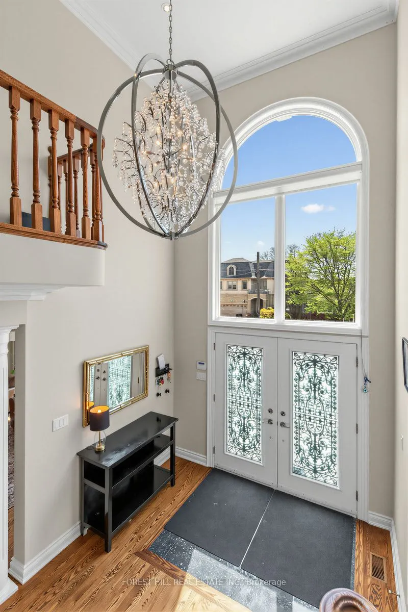 1208 Glencairn Avenue