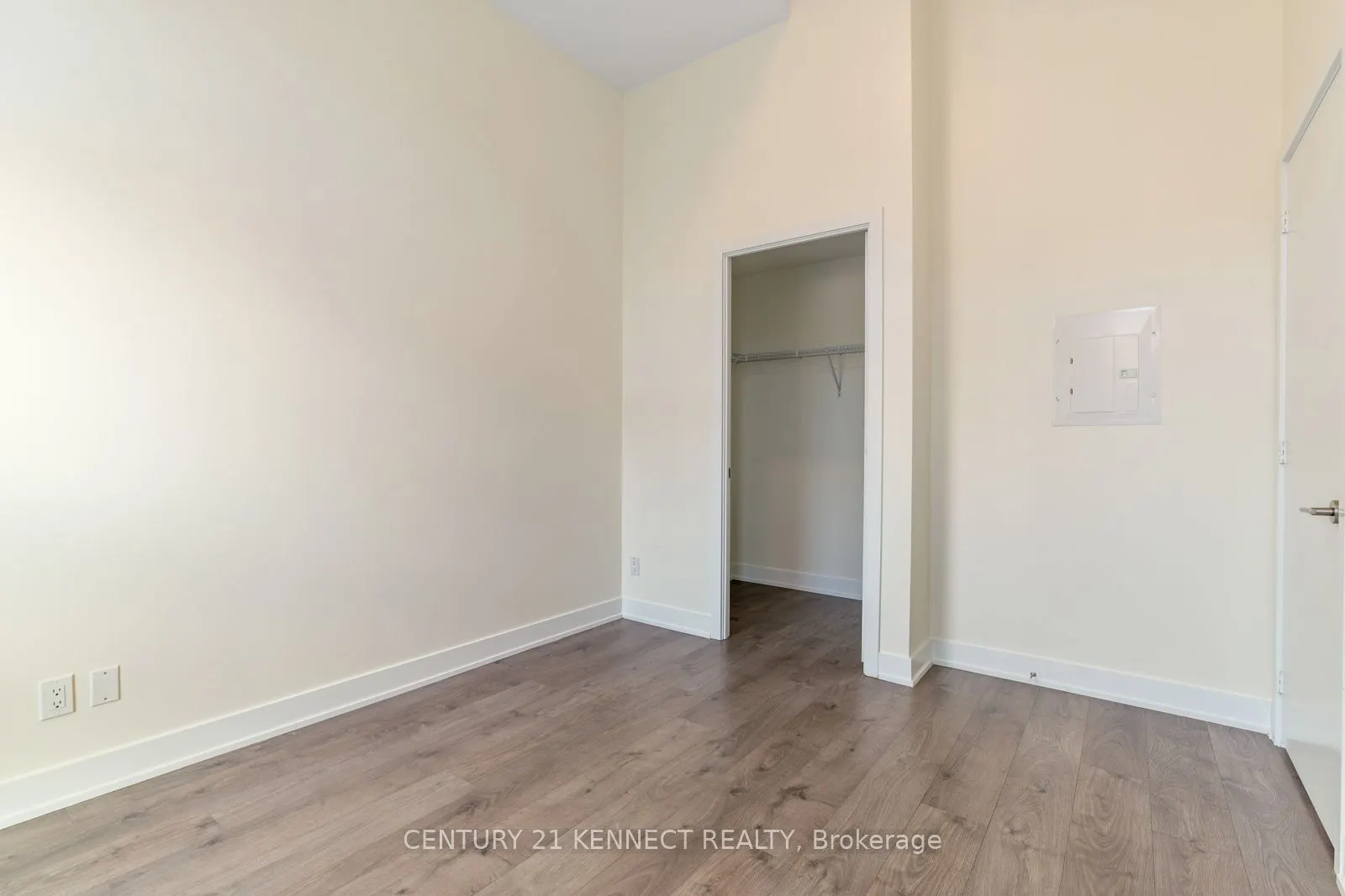 180 Veterans Drive #101