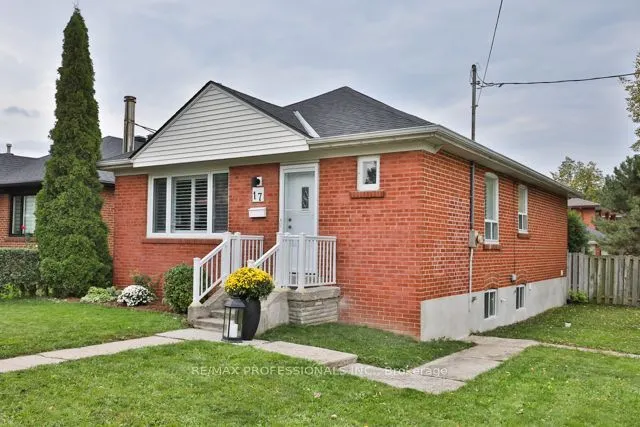 17 Loney Avenue