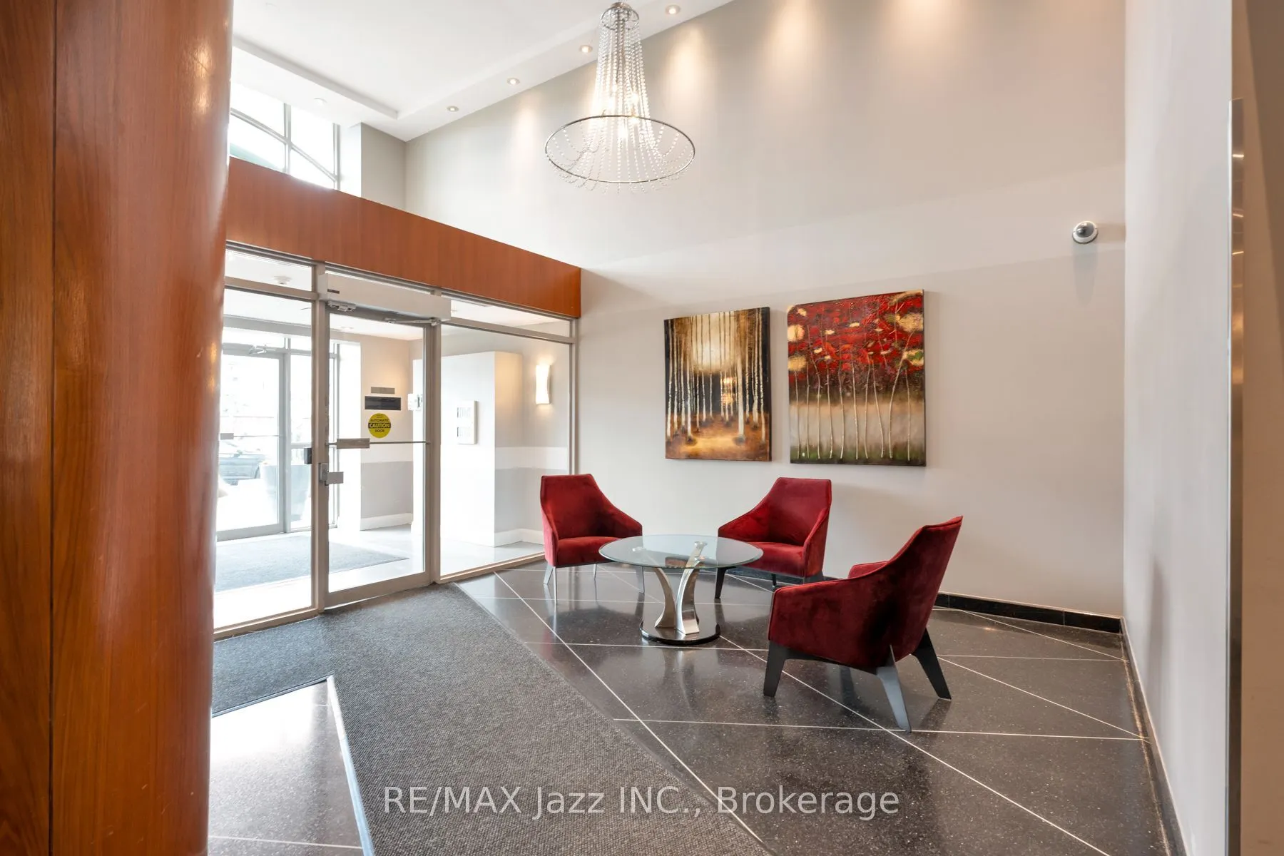 200 Manitoba Street #609