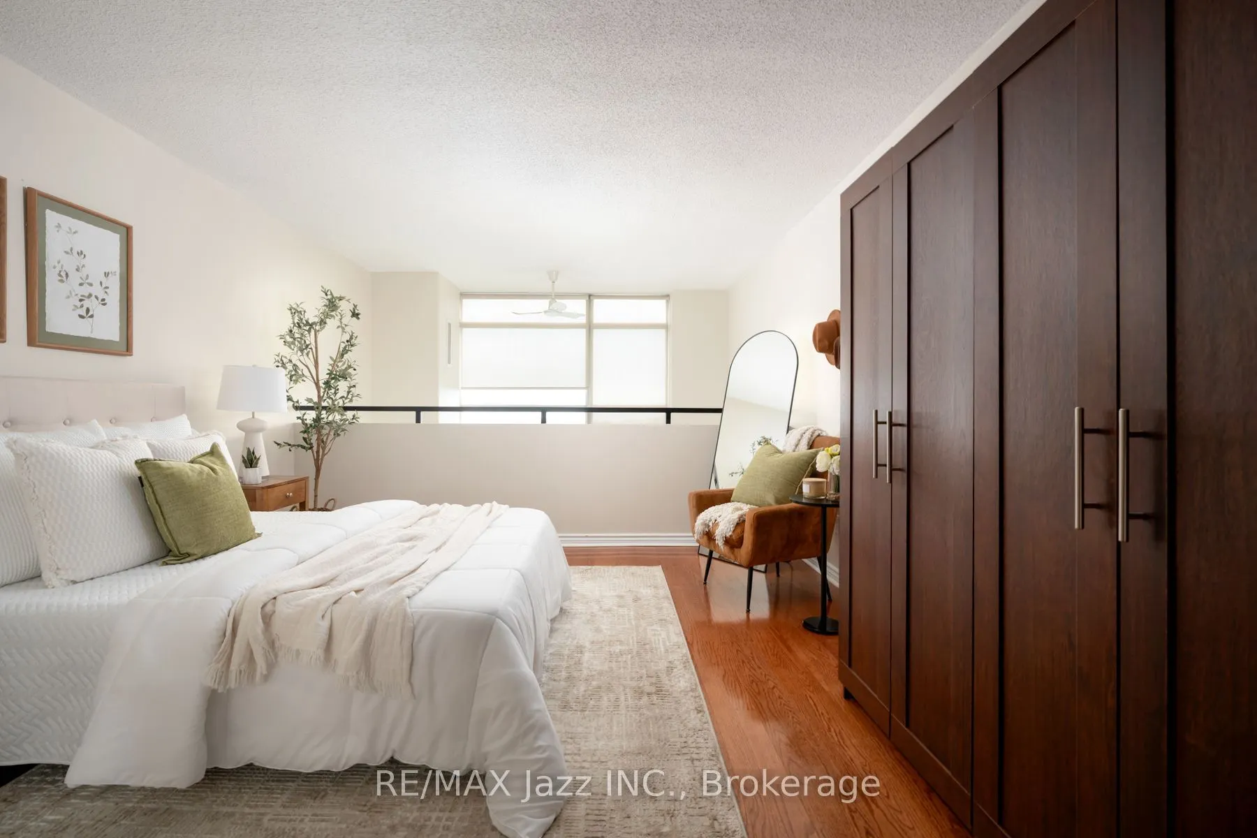 200 Manitoba Street #609