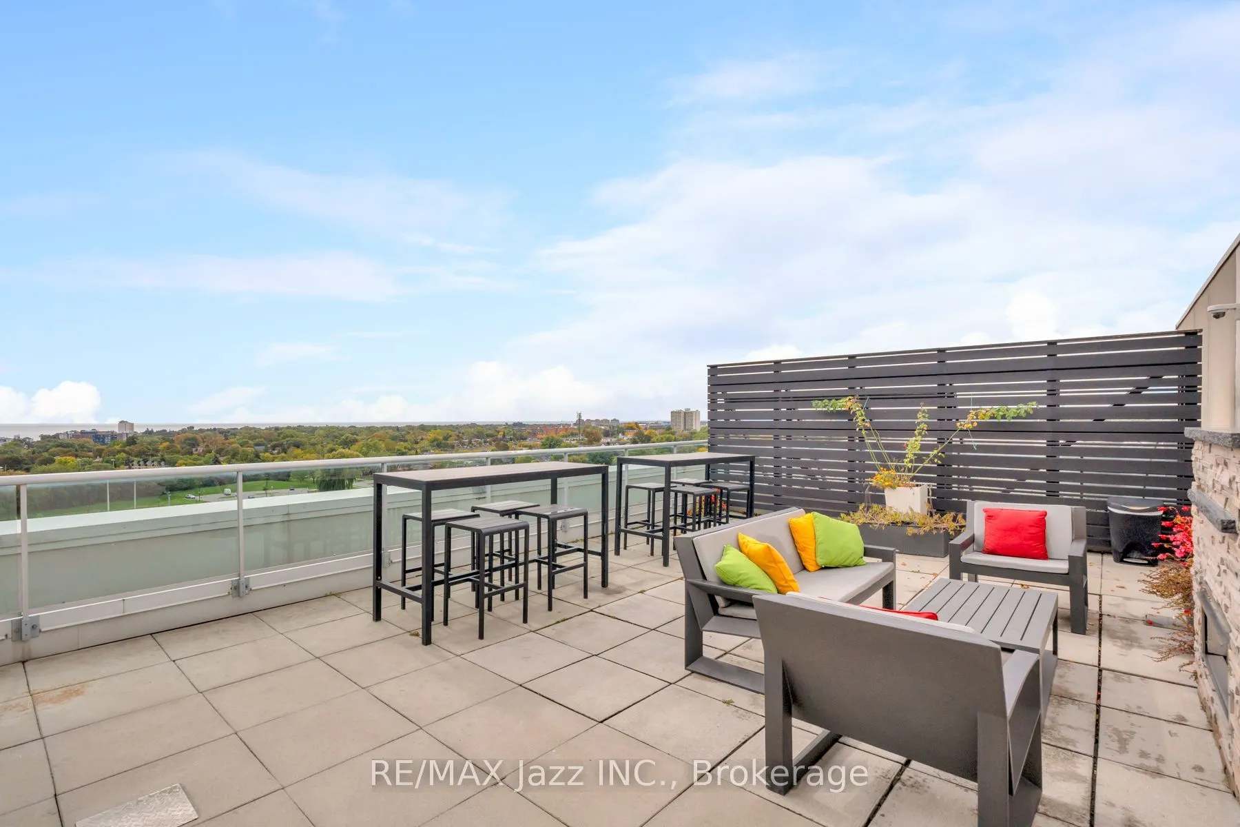 200 Manitoba Street #609