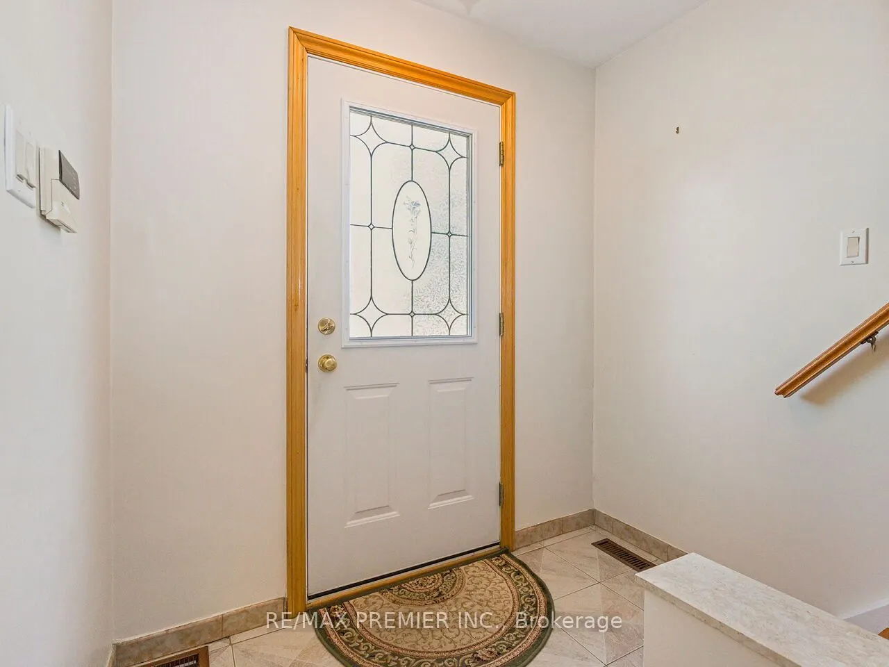 7 Mayall Avenue