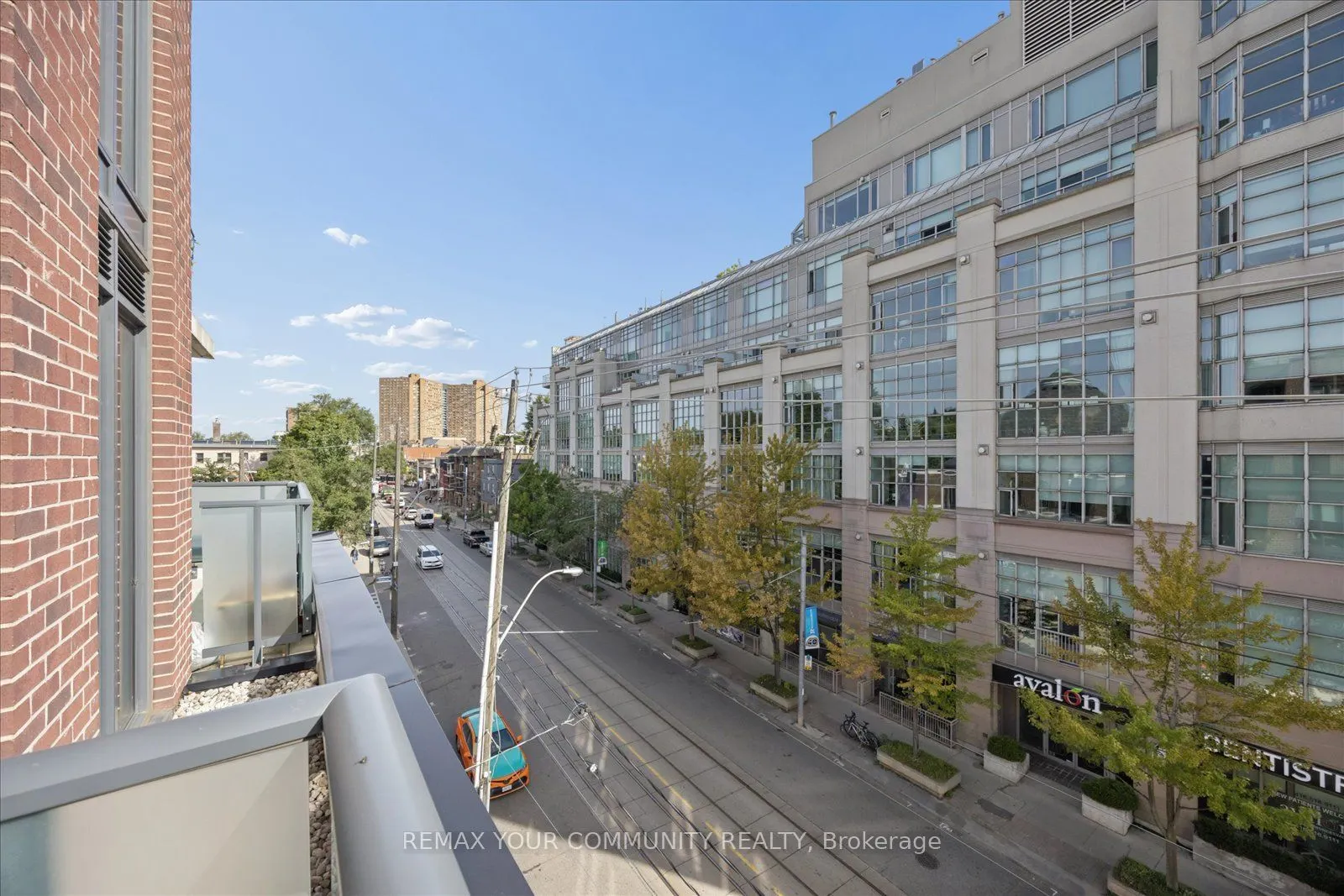 430 Roncesvalles Avenue #404