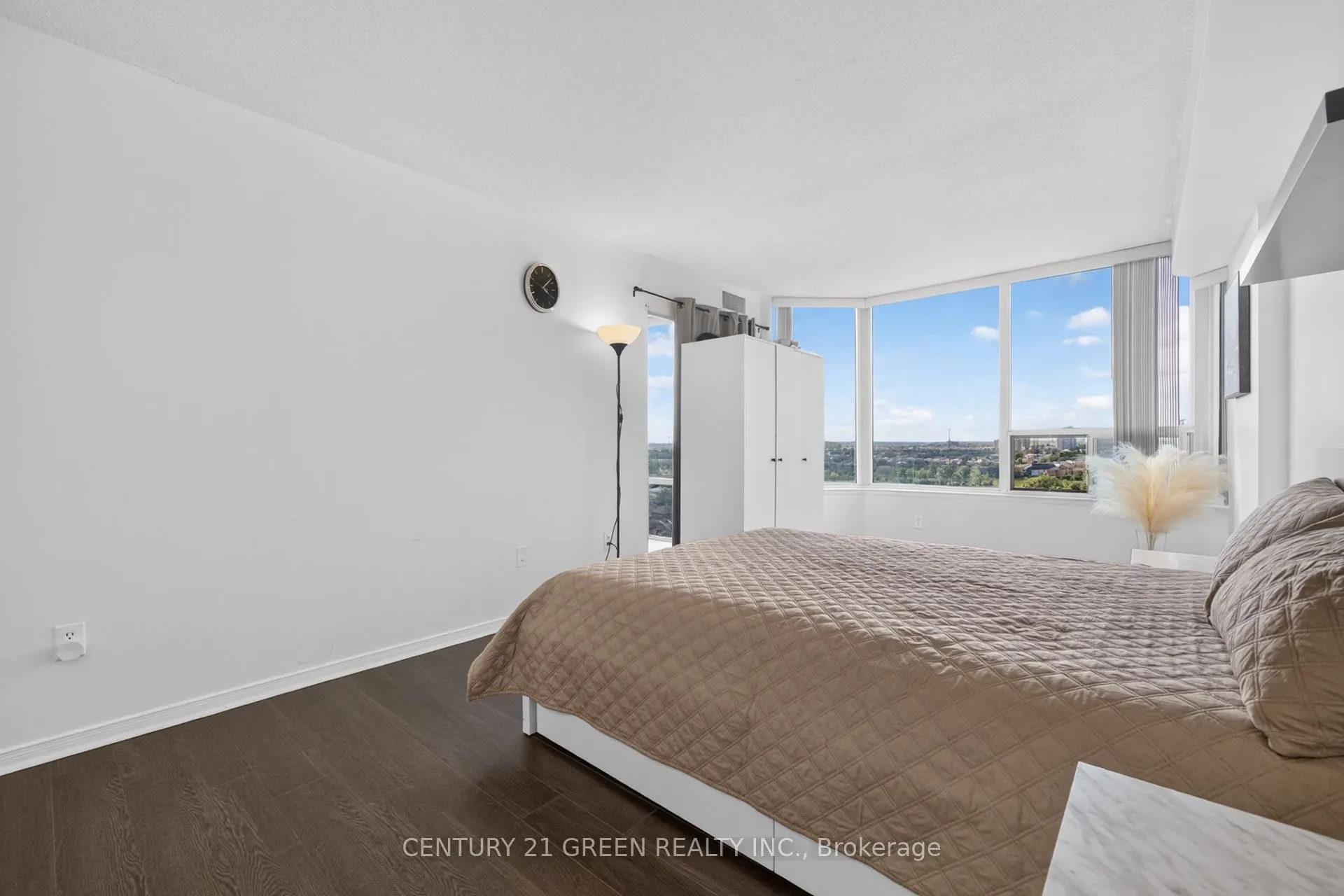 350 Rathburn Road W #1405