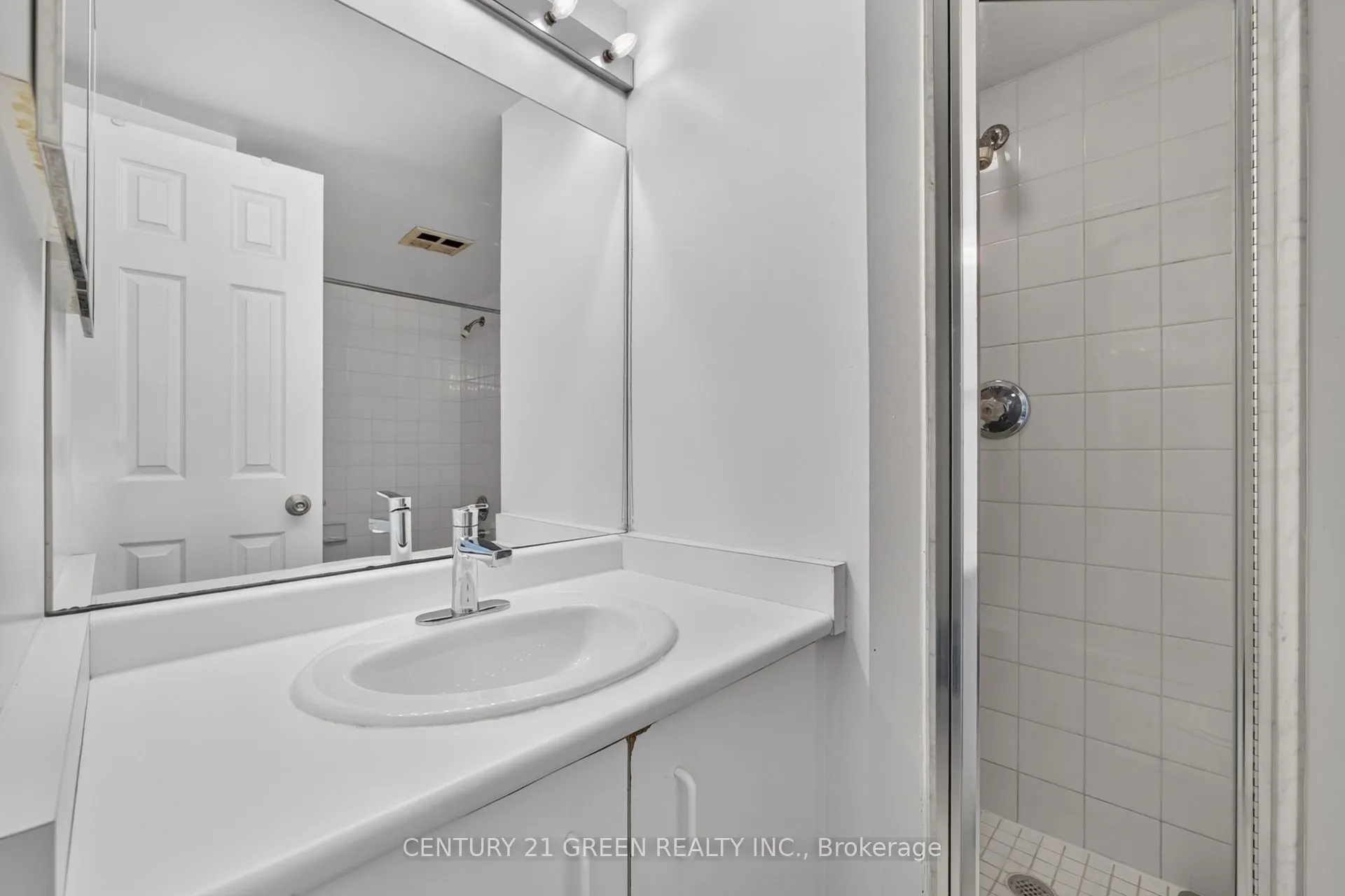 350 Rathburn Road W #1405
